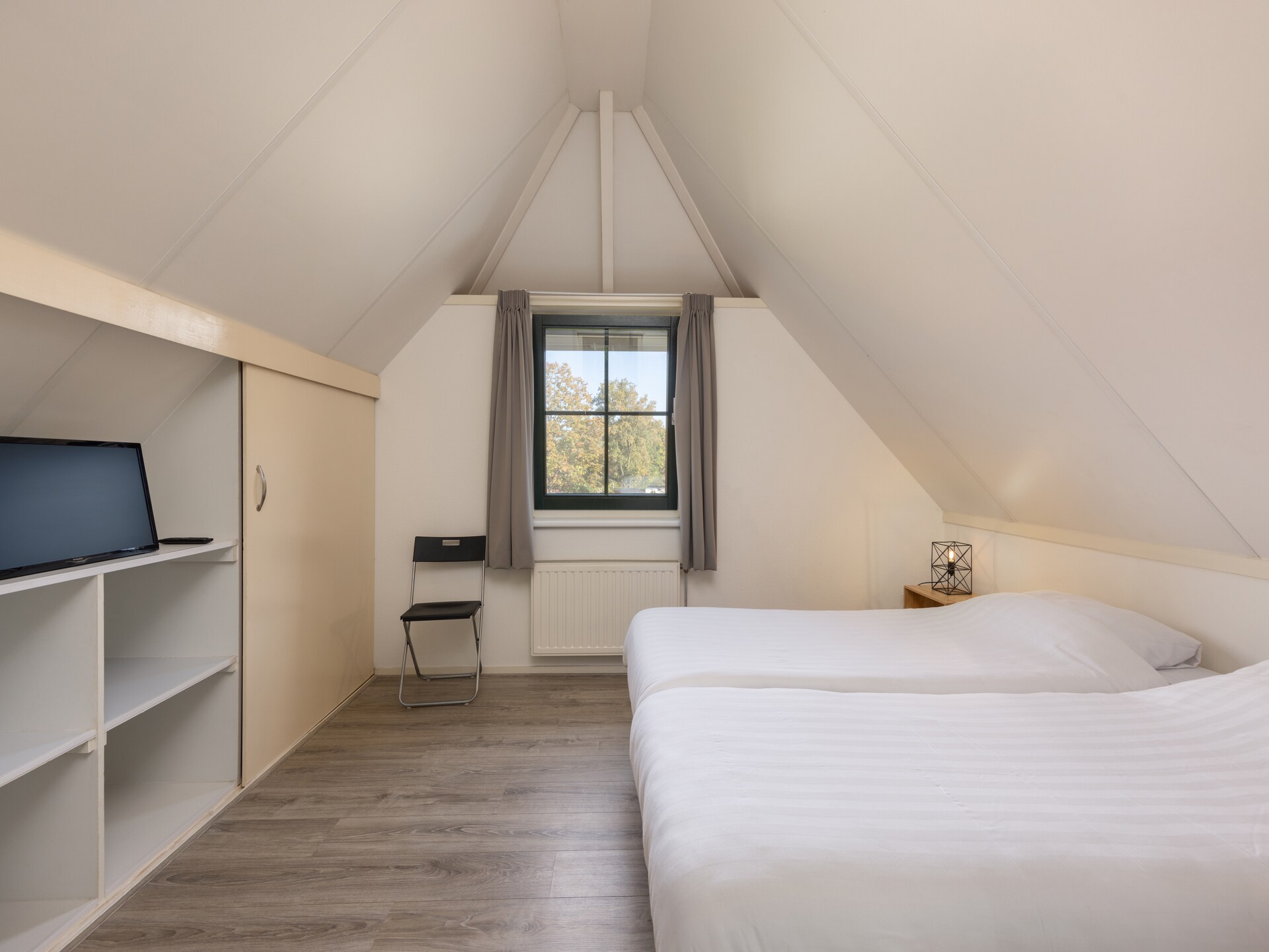 Luxe wellnessvilla met tuin op Recreatiepark Tolplas in Twente - foto 5