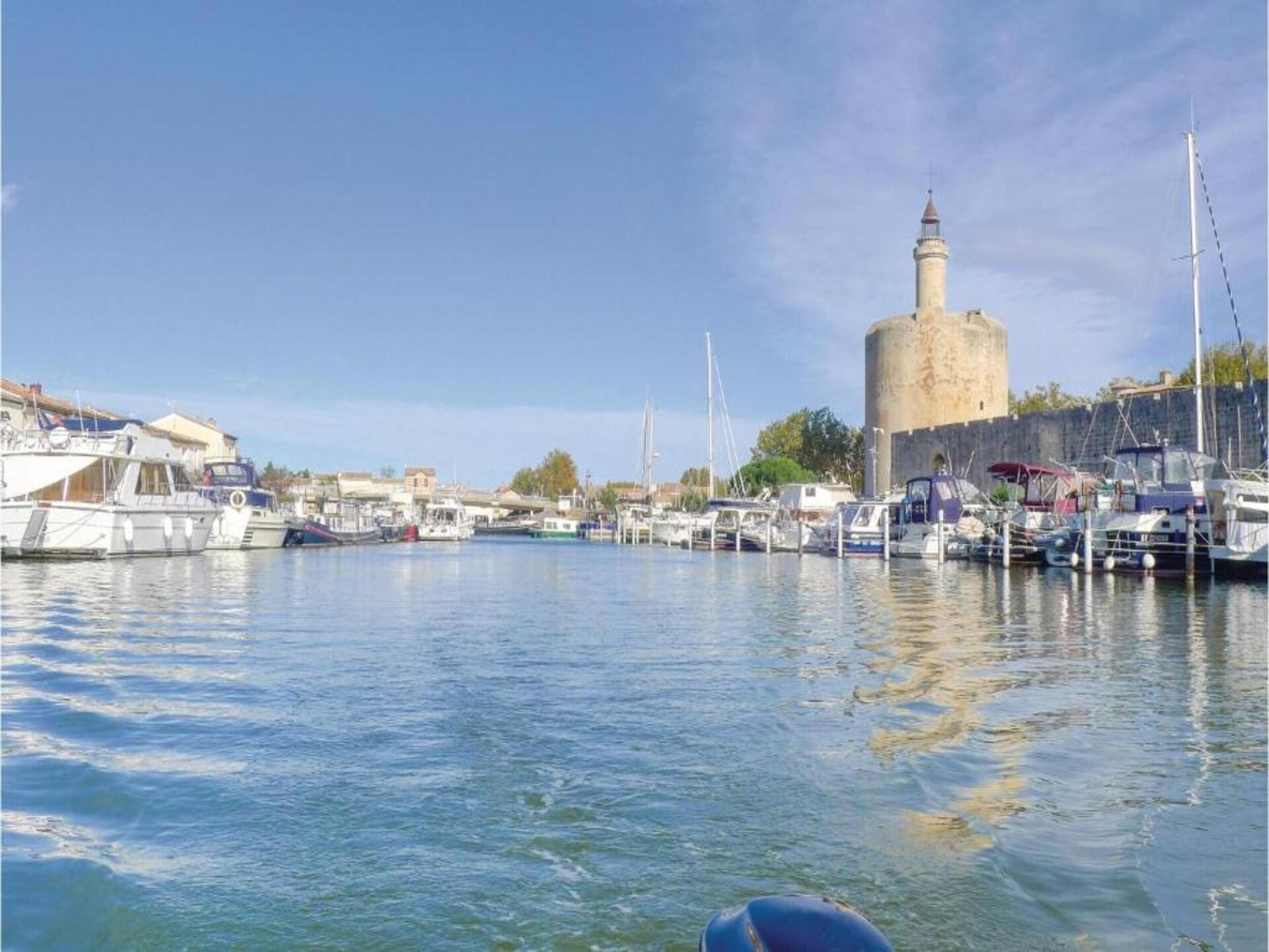 Stijlvolle villa aan het water in Aigues-Mortes, 4 km van zee - foto 30