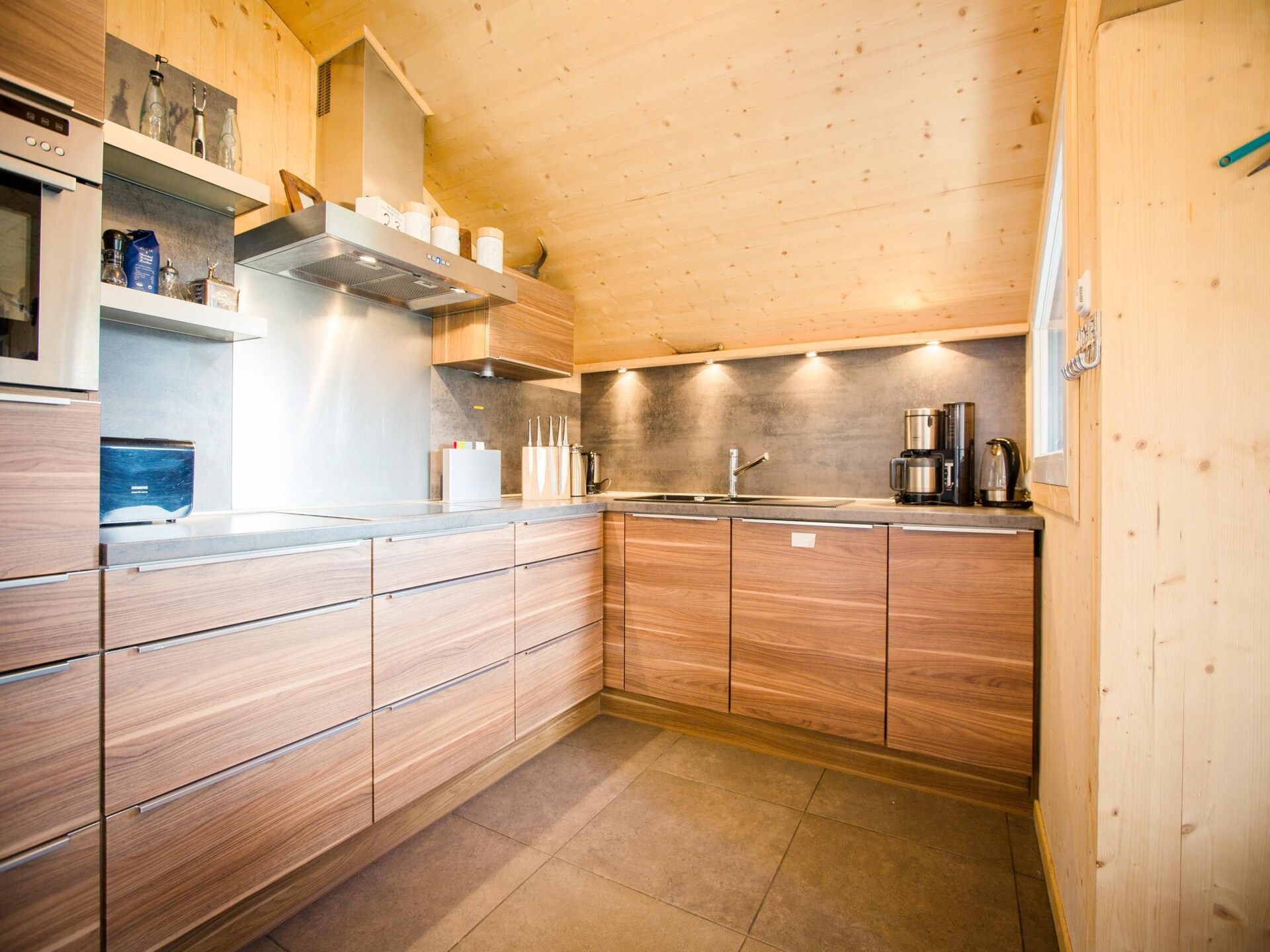 Chalet met sauna en bubbelbad op 1800m in Turracherhöhe voor 12 personen - foto 9