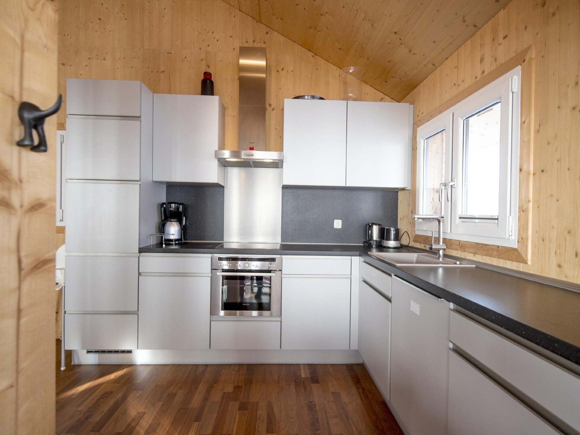 Luxe chalet voor 10 personen met sauna en bubbelbad op 1800m hoogte - foto 11