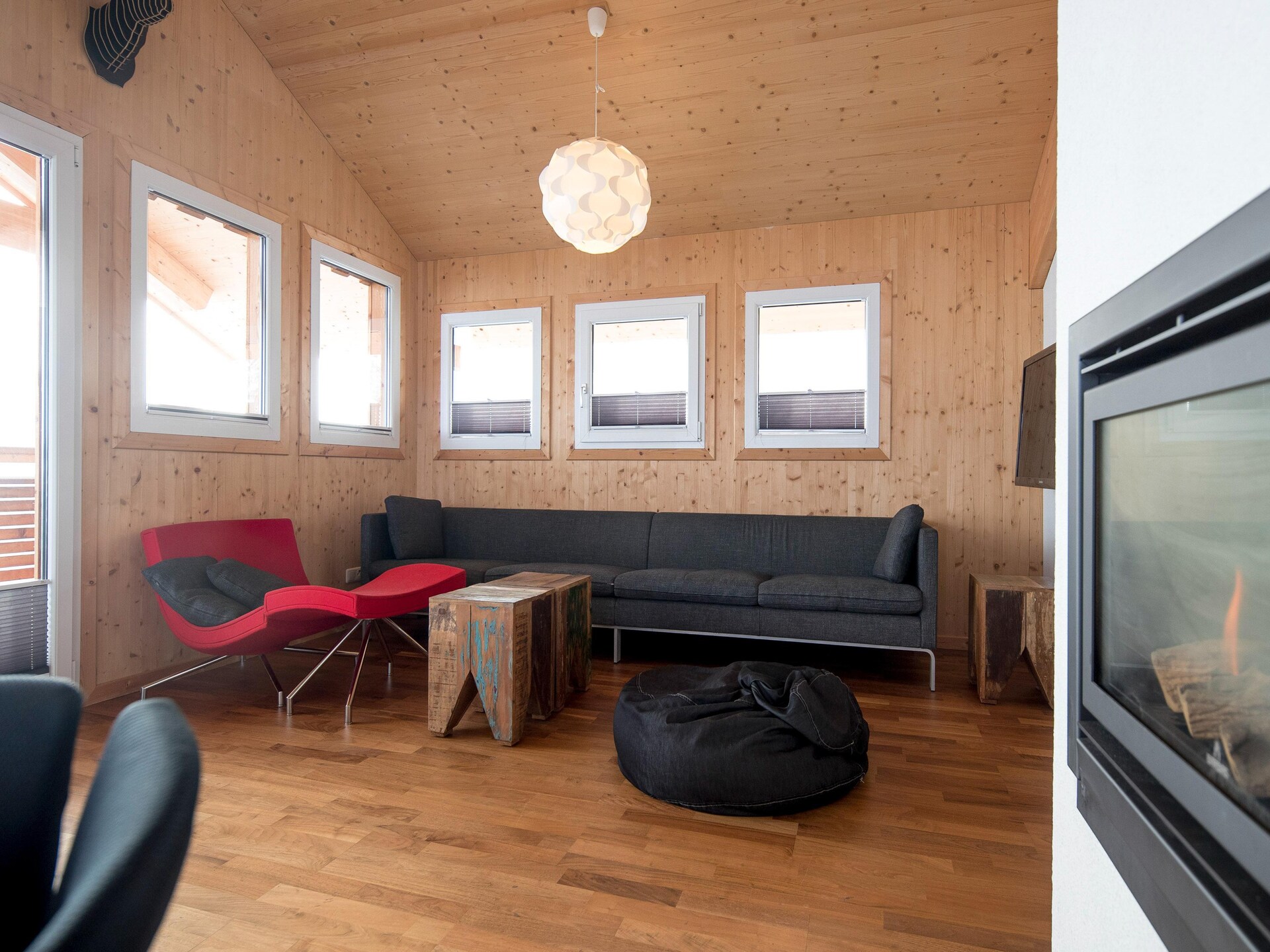 Luxe chalet voor 10 personen met sauna en bubbelbad op 1800m hoogte - foto 9