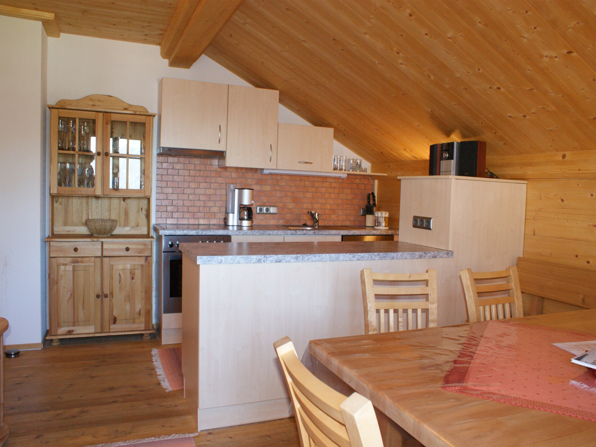 Knus appartement op 1500m hoogte in St. Gallenkirch, vlakbij de piste - foto 3