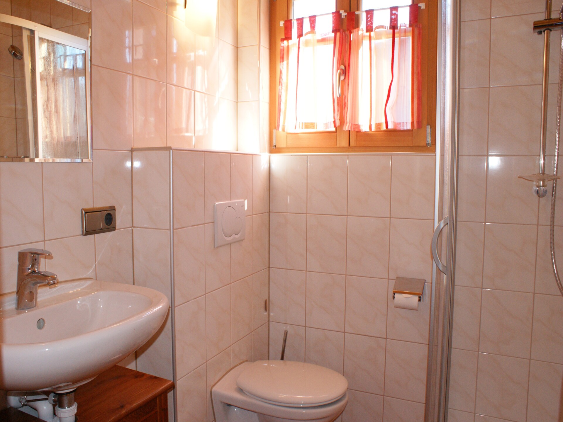 Knus appartement op 1500m hoogte in St. Gallenkirch, vlakbij de piste - foto 10