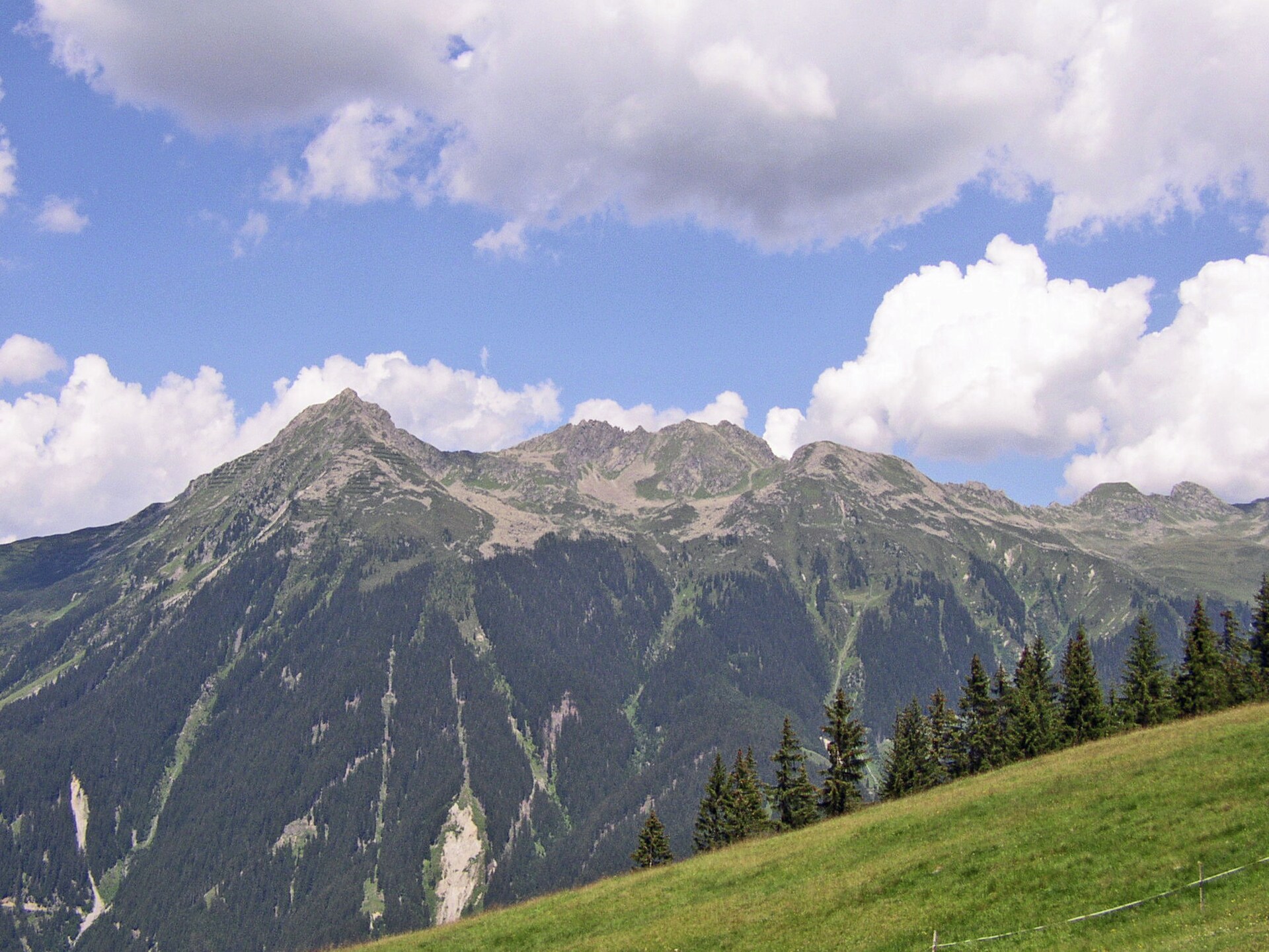 Knus appartement op 1500m hoogte in St. Gallenkirch, vlakbij de piste - foto 13