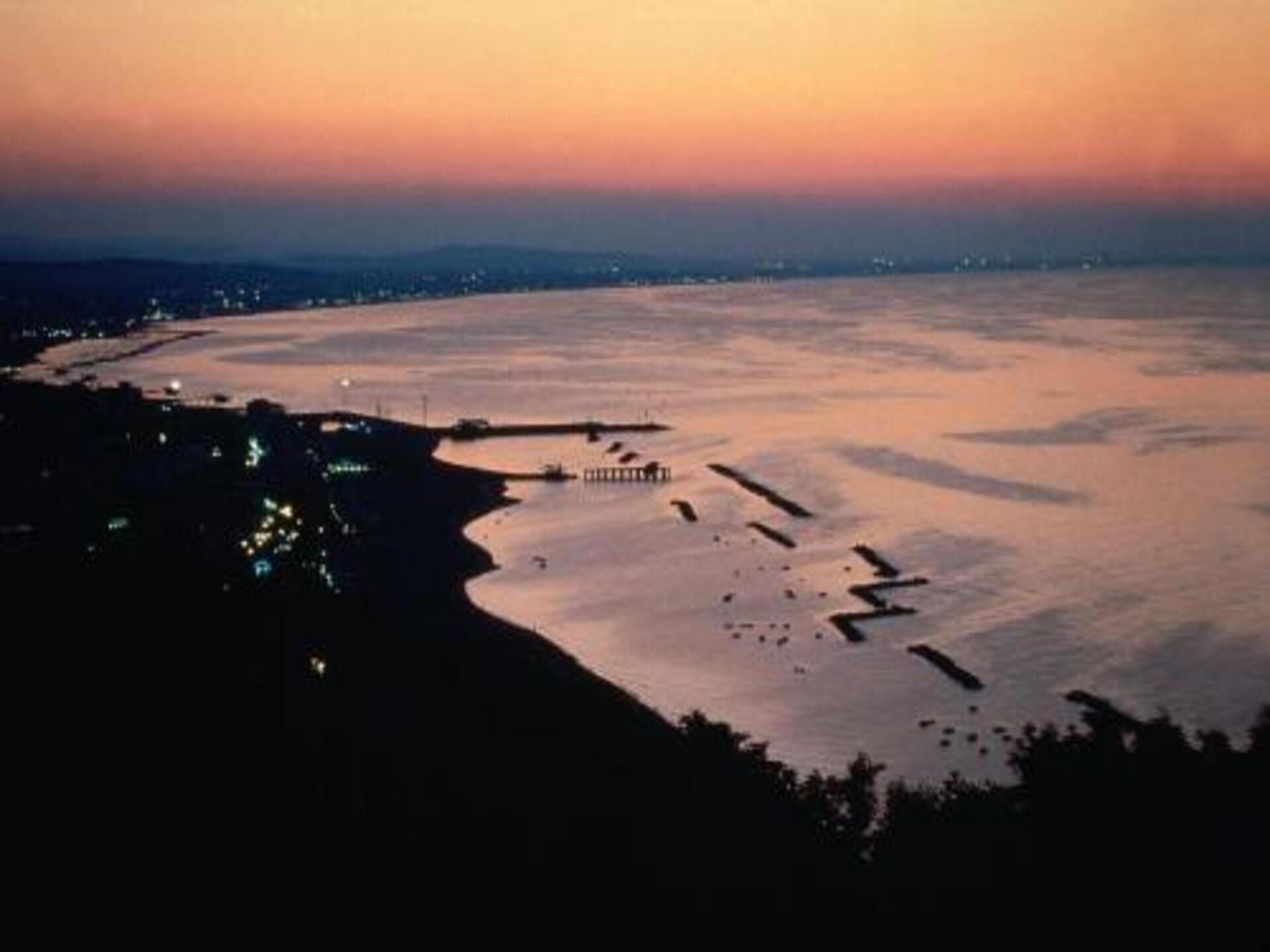 4-persoons appartement direct aan het strand in Cattolica - foto 35