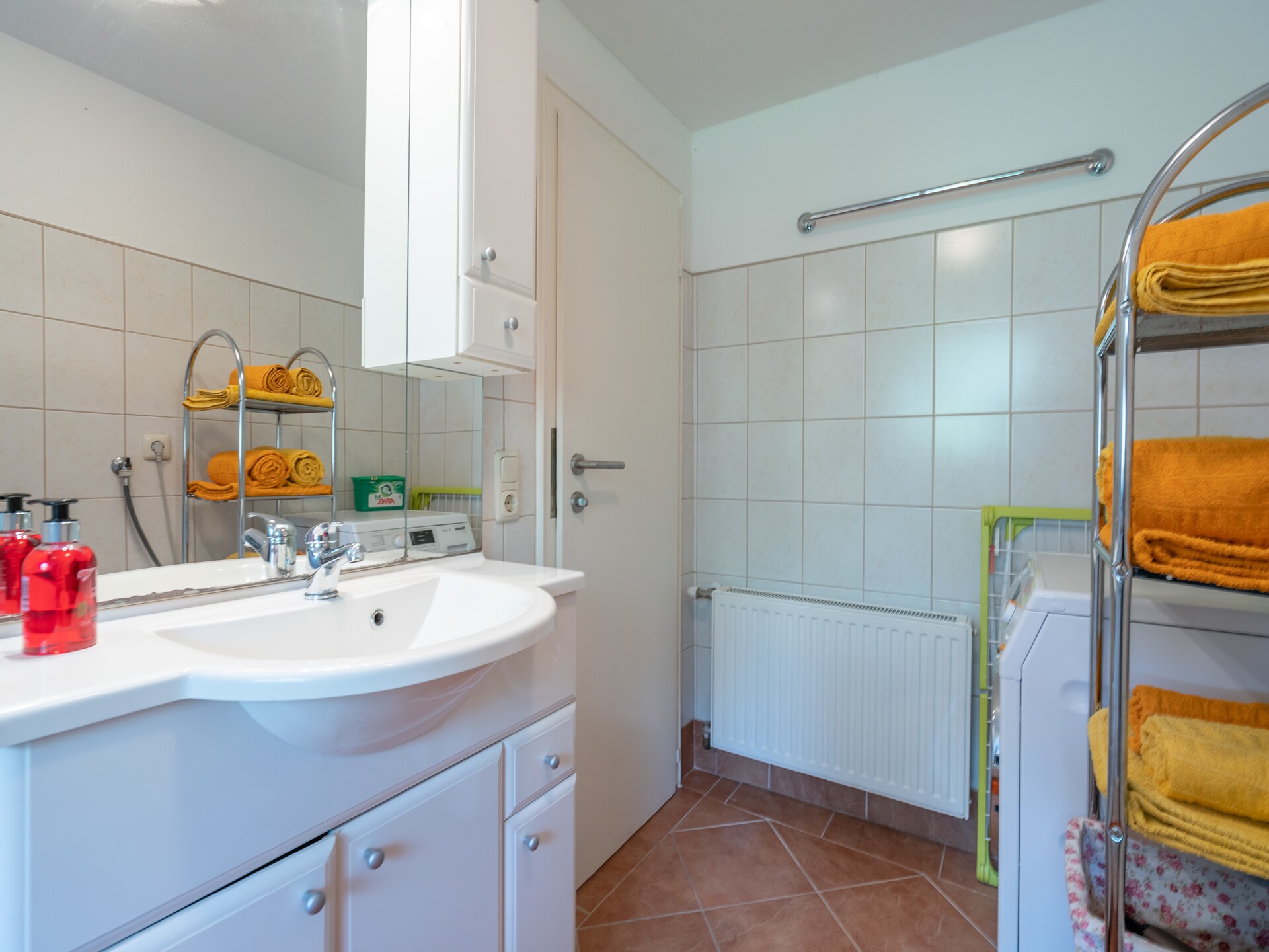 Ruim appartement voor 6 aan de skipiste in Piesendorf met tuin en sauna - foto 14