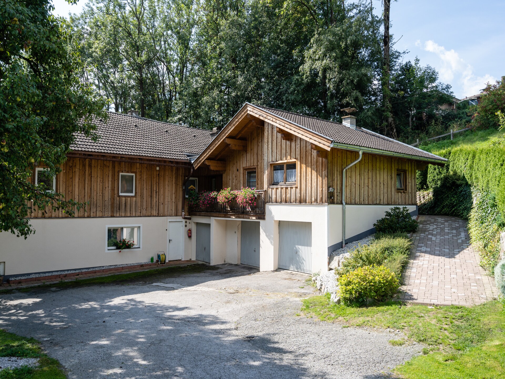 Ruim appartement voor 6 aan de skipiste in Piesendorf met tuin en sauna - foto 2