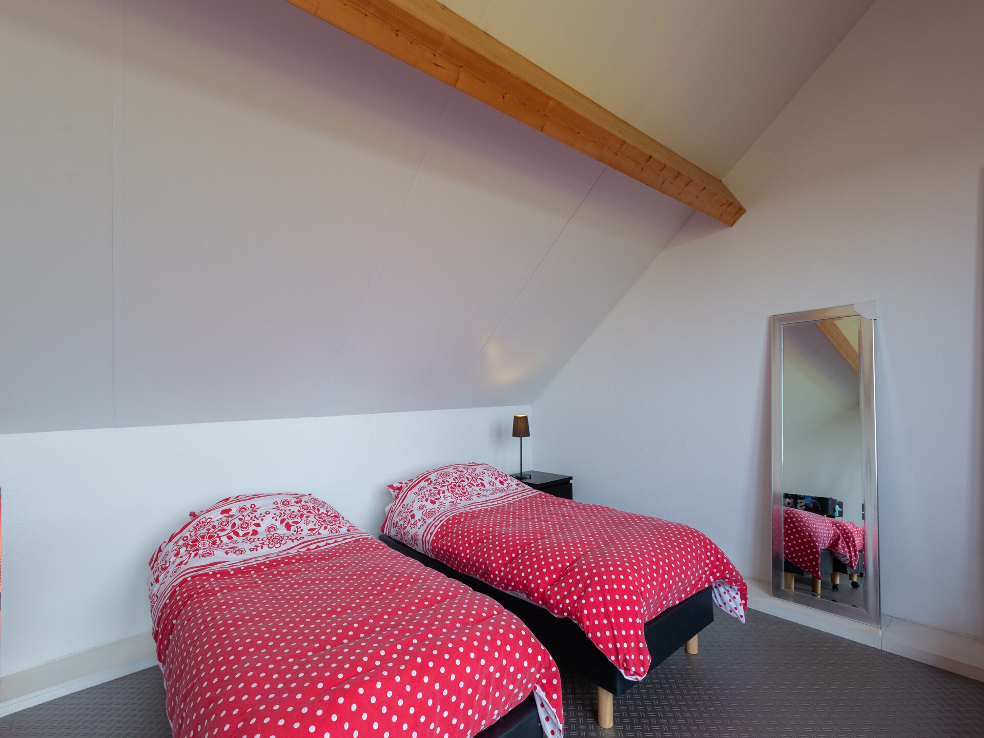 Lyts Sypenstien: Luxe vakantiehuis met sauna in bosrijk Langweer - foto 13