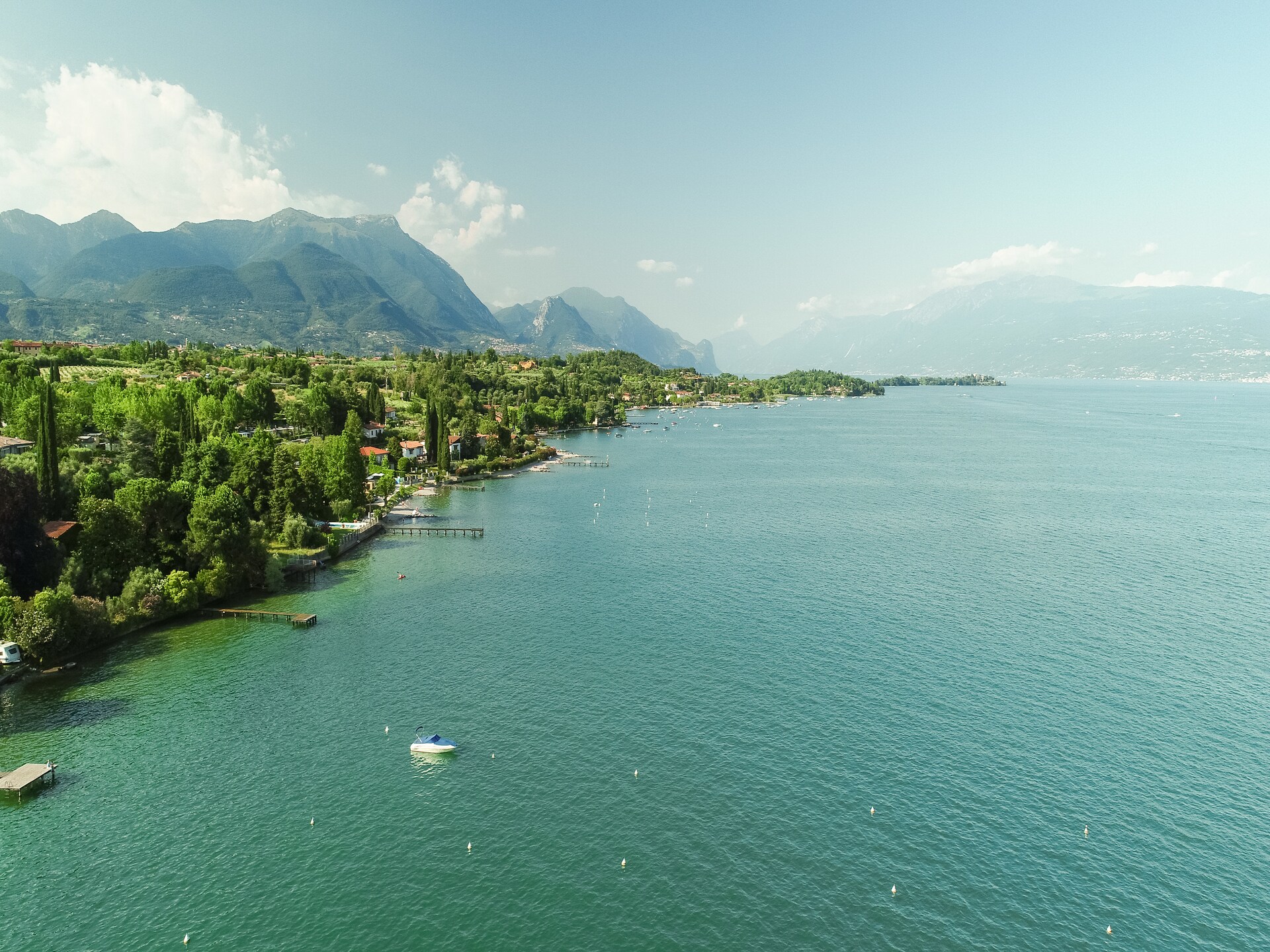Vakantiehuis nabij centrum Manerba del Garda aan het Gardameer - foto 34