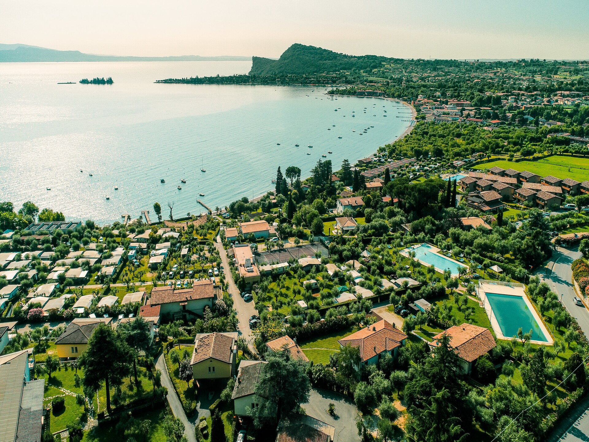 Vakantiehuis nabij centrum Manerba del Garda aan het Gardameer - foto 35
