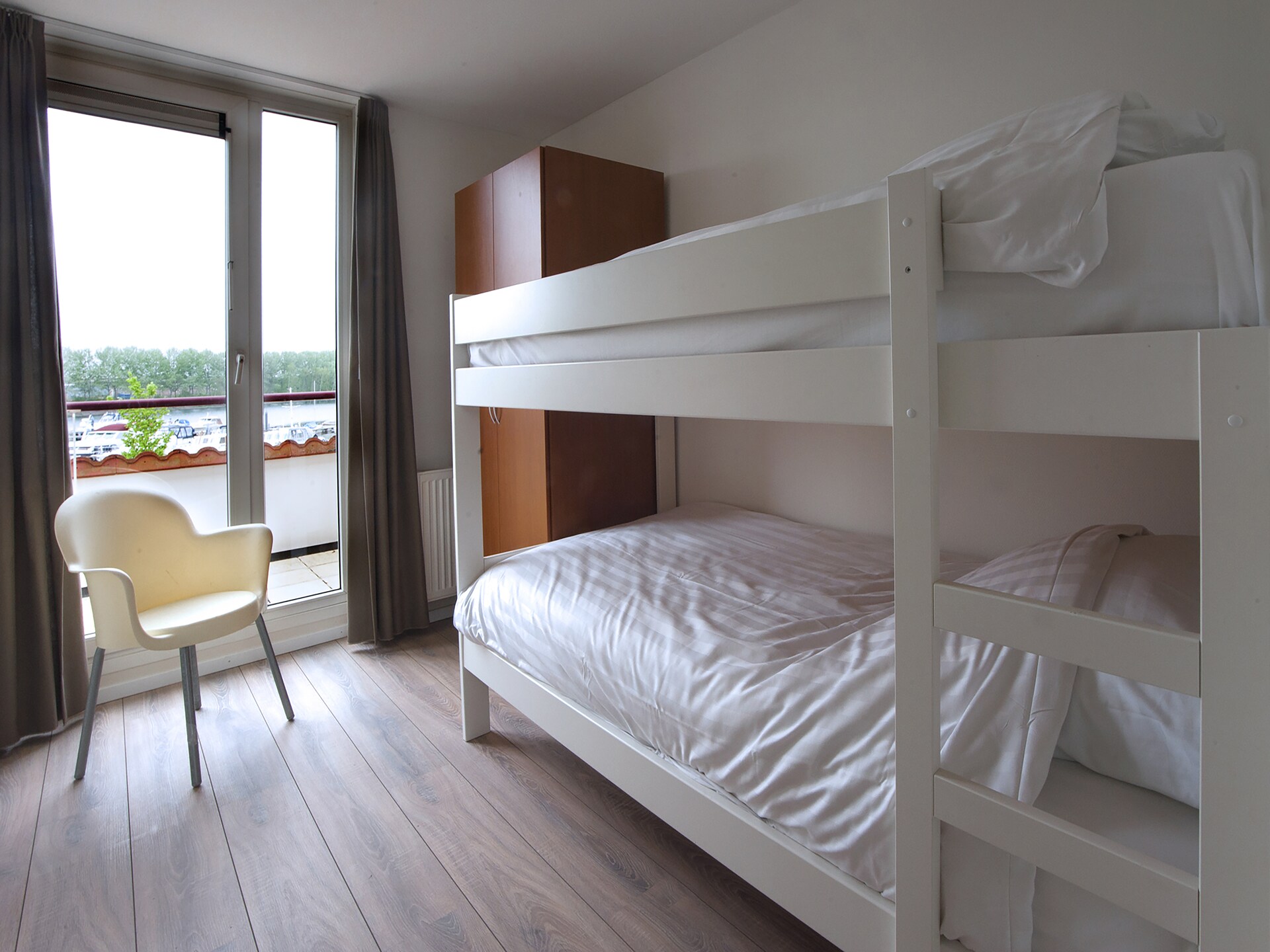 Havenwoning met uitzicht op de Maas in vakantiepark Heel - foto 11