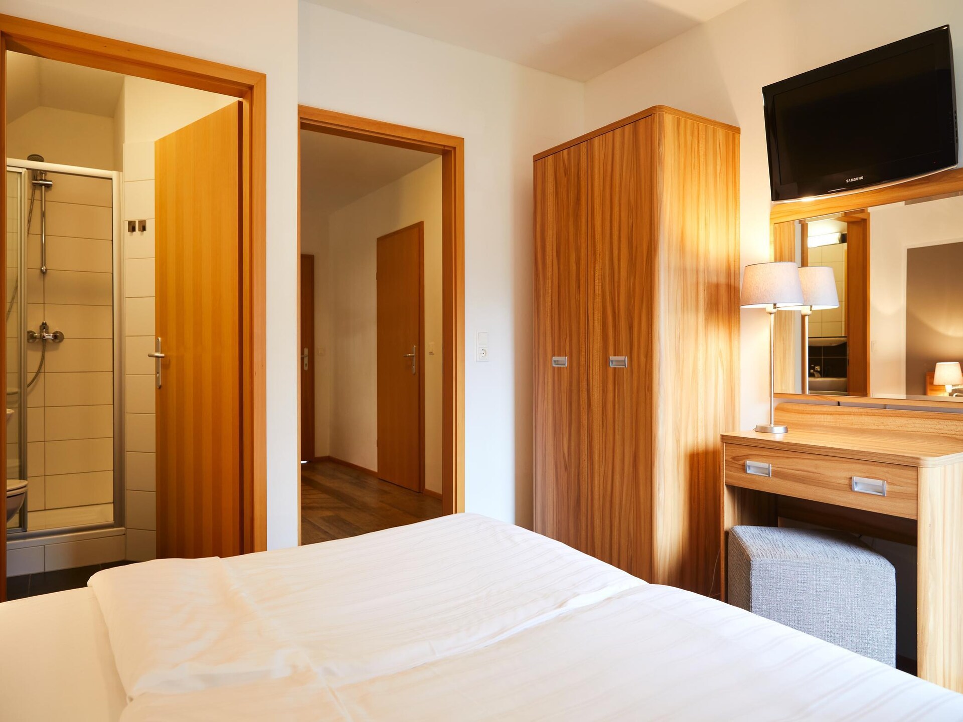 8-persoons luxe chalet met privézwembad in Obertraun - foto 17