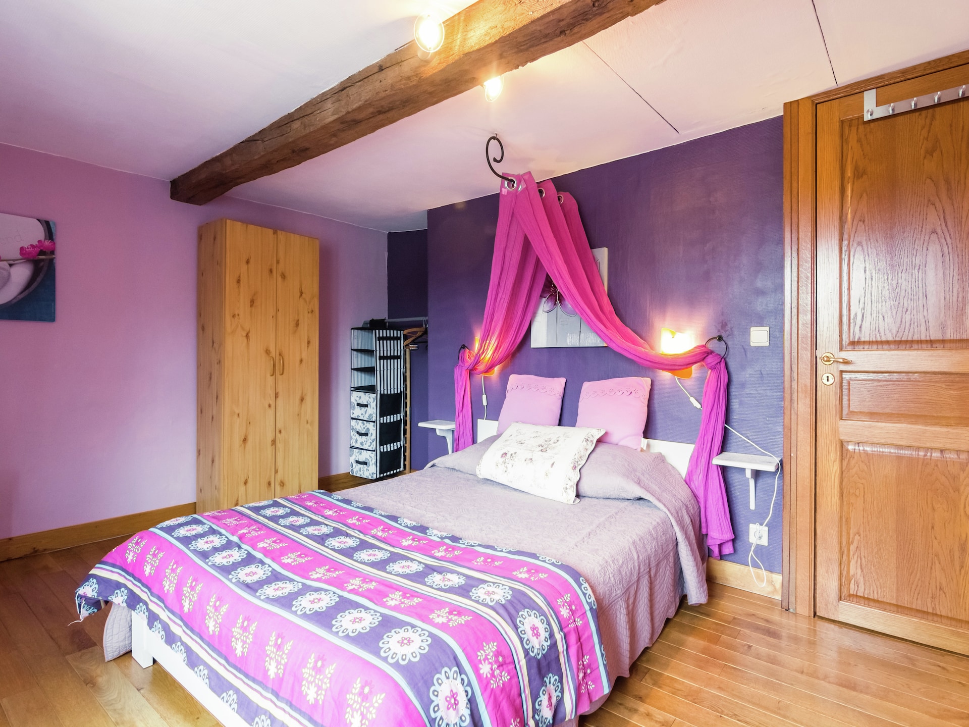 9-persoons vakantiehuis met bubbelbad en houtkachel in Gimnée - foto 15