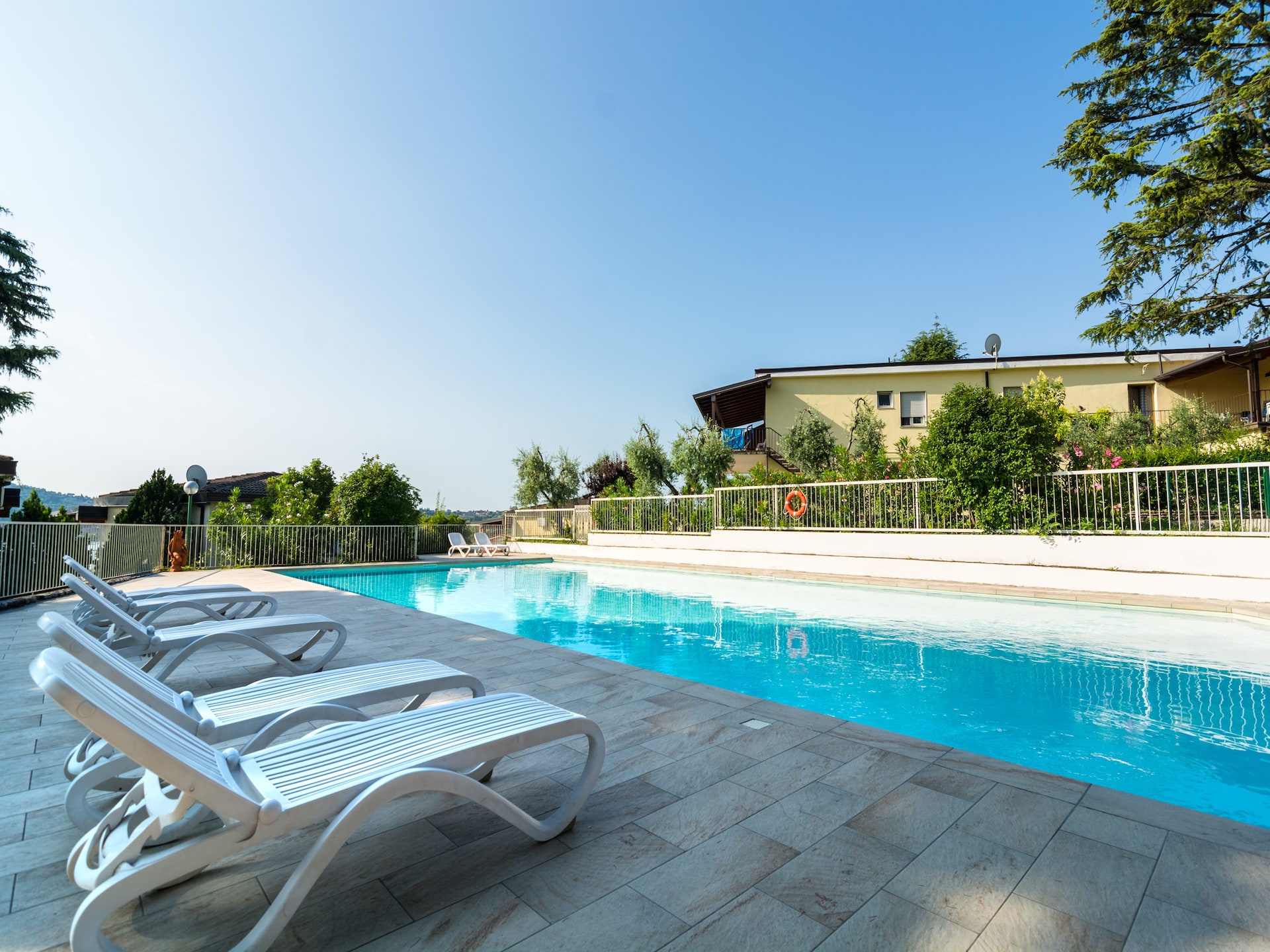 Appartement aan het Gardameer met zwembaden en privéstrand in Manerba - foto 5