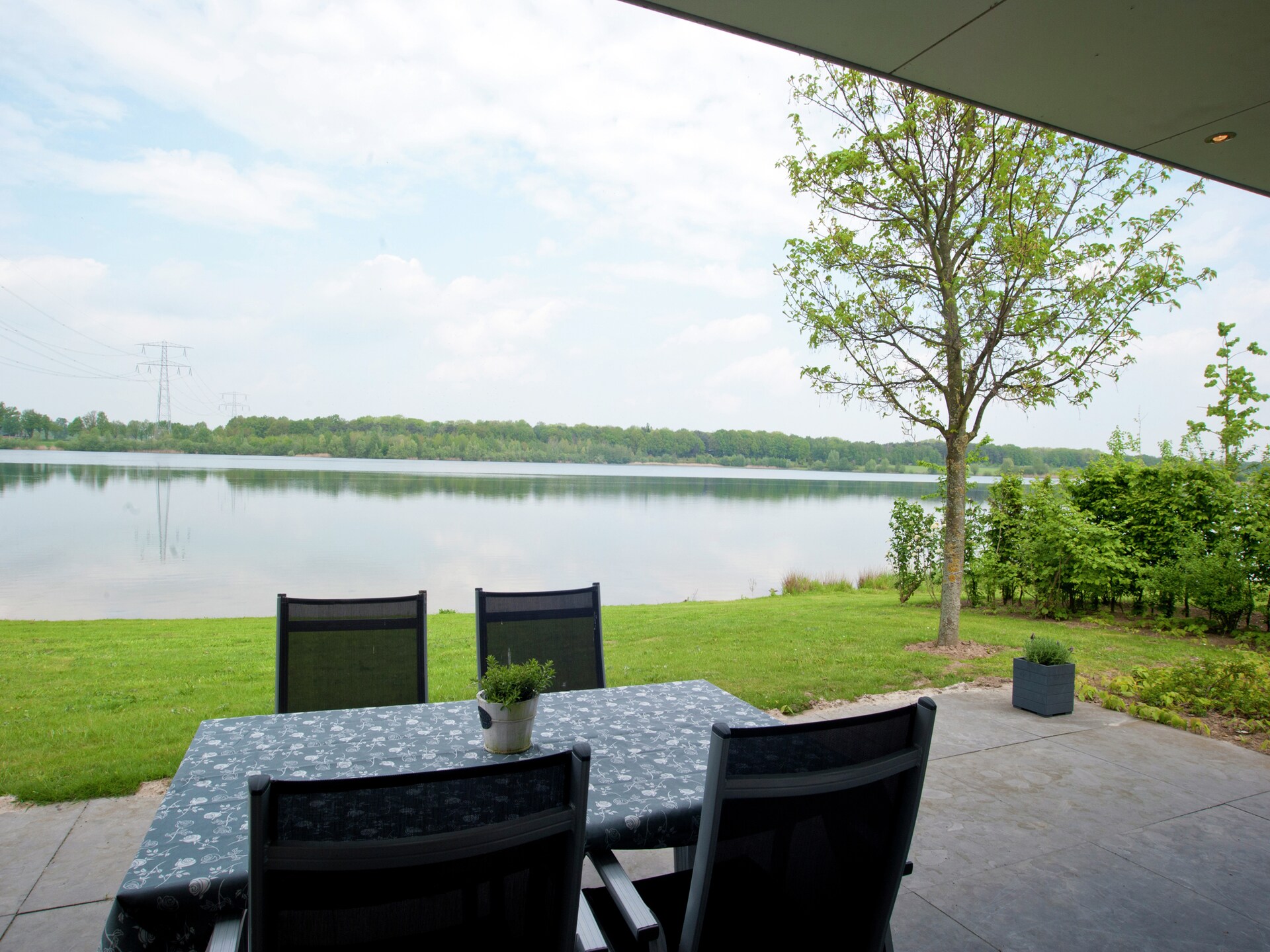 VIP Waterzicht Villa: luxe vakantiehuis direct aan de Boschmolenplas - foto 12
