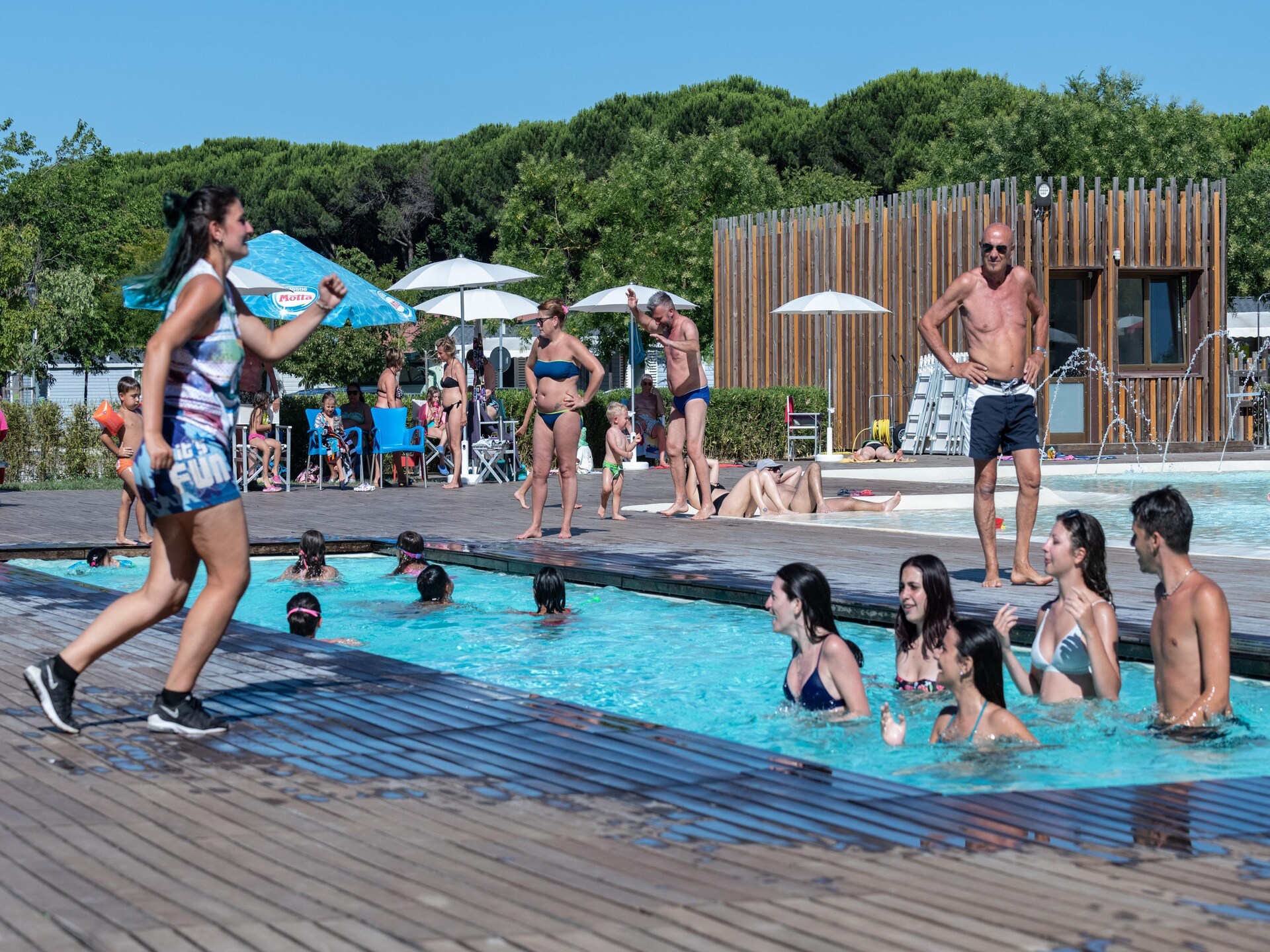 Schaduwrijk chalet in dennenbos Cesenatico, vlakbij zee - foto 19