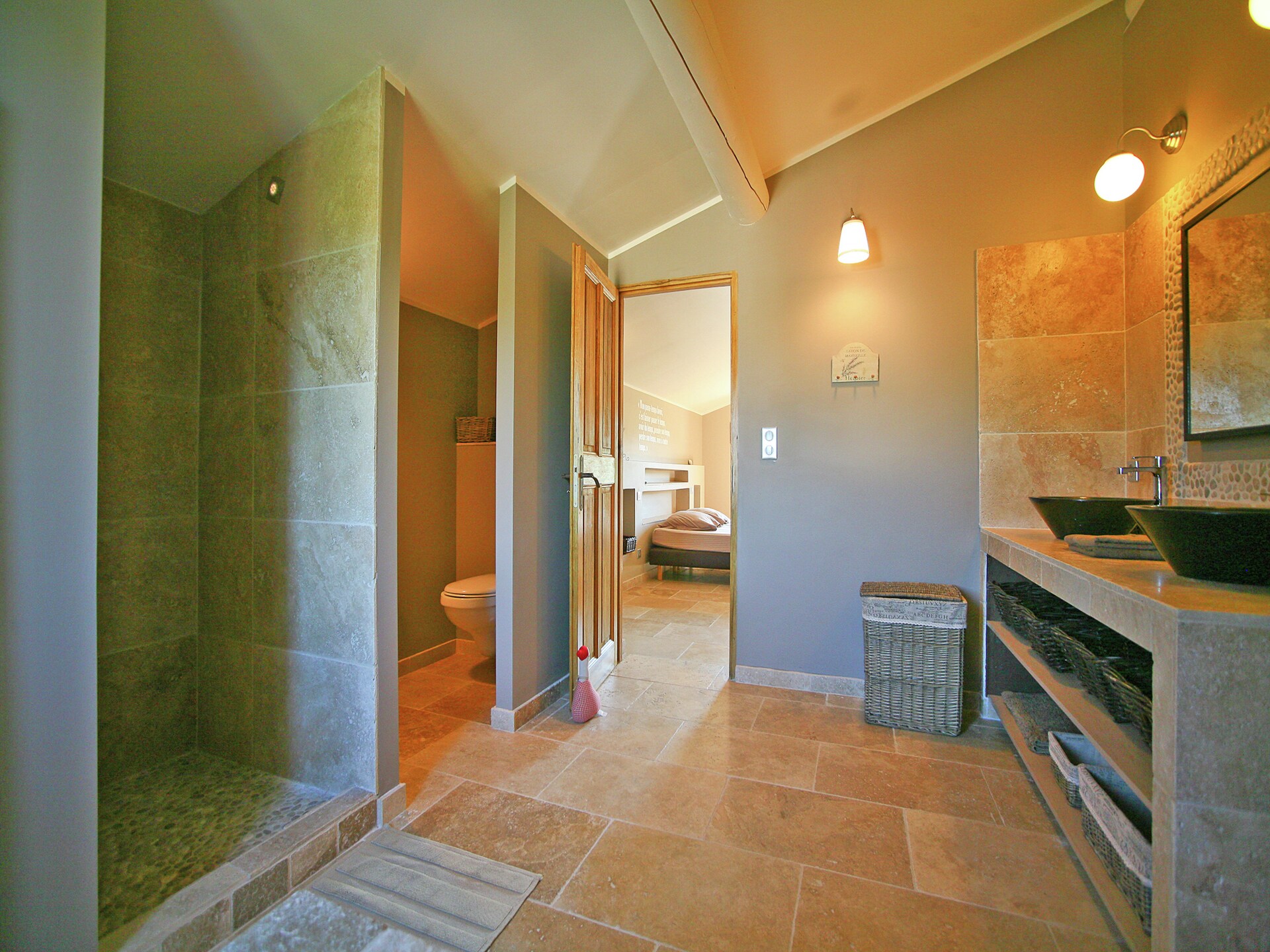 Vrijstaande villa met privézwembad in het hart van de Luberon - foto 18