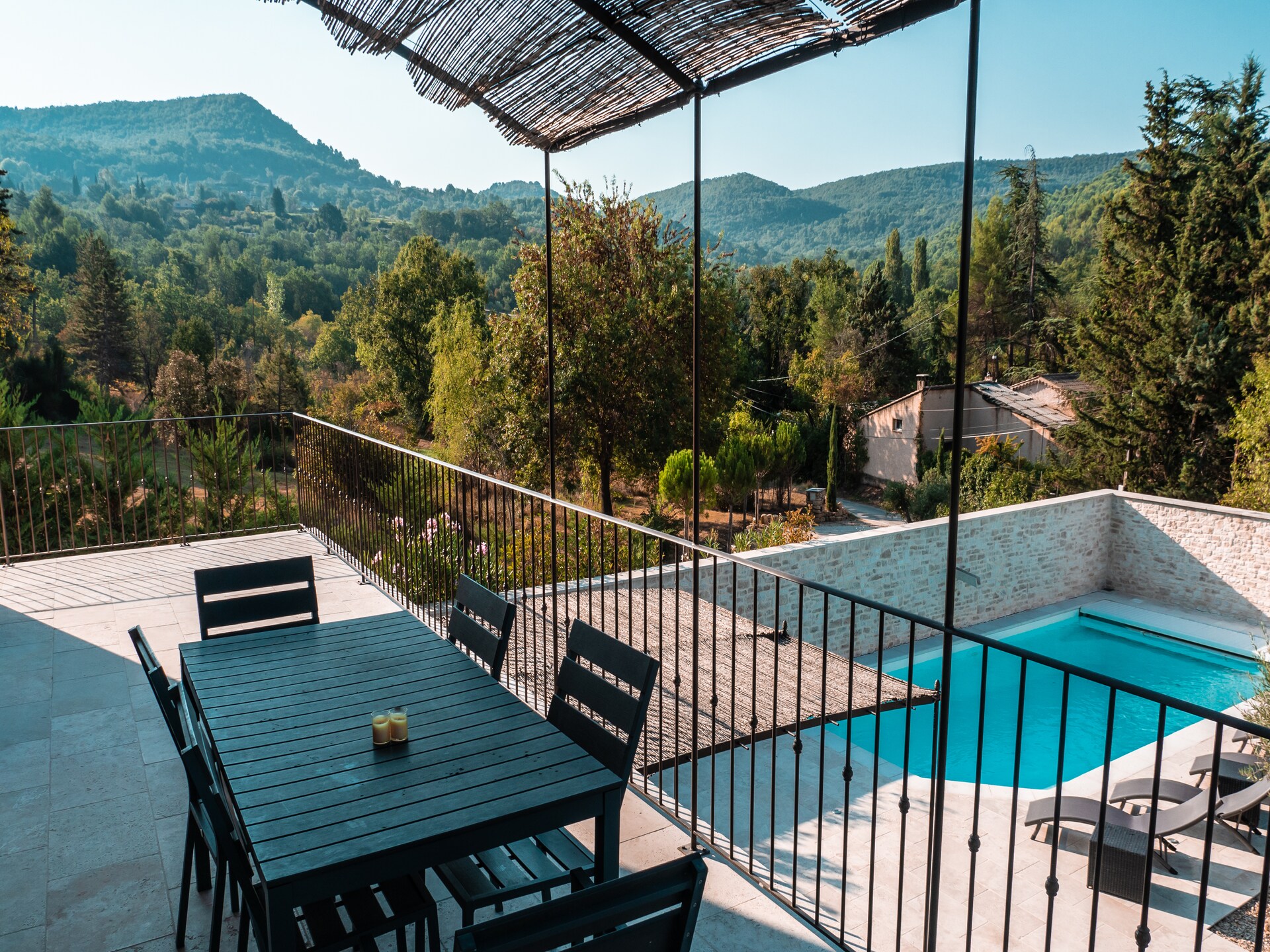 Vrijstaande villa met privézwembad in het hart van de Luberon - foto 24
