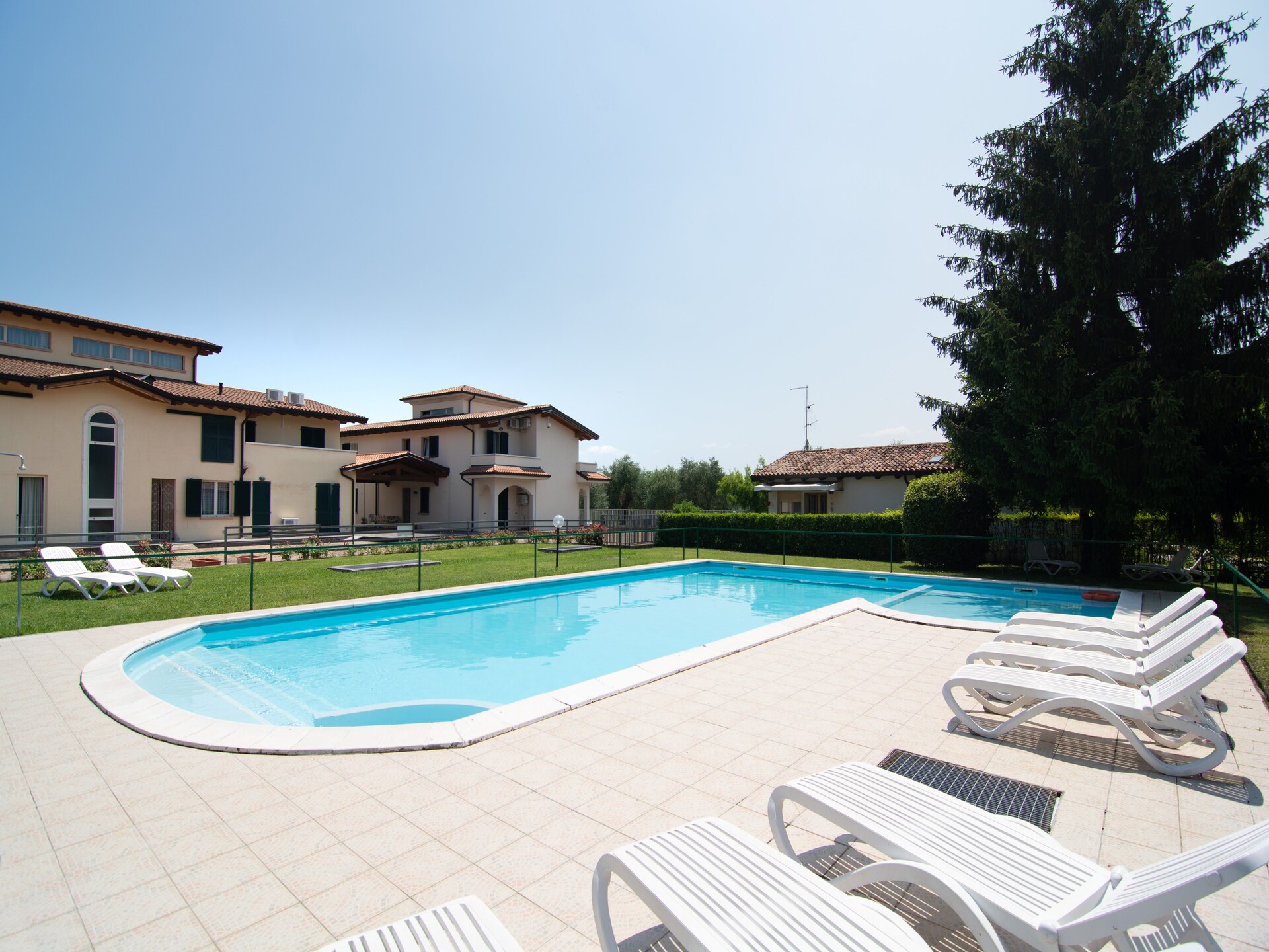 Rustiek appartement op agriturismo met golfbaan, zwembad en uitzicht - foto 8