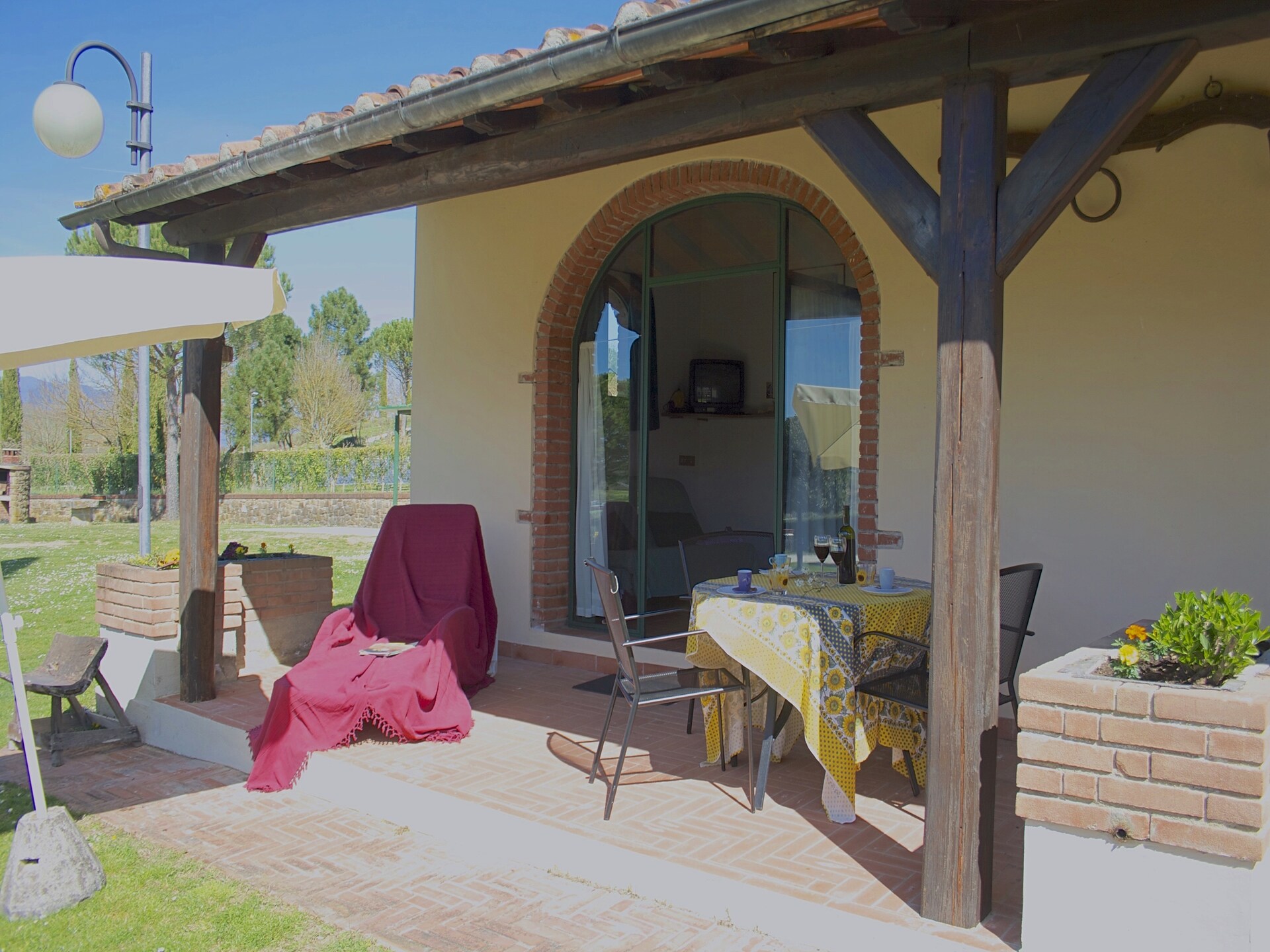 Knus Toscaans appartement met zwembad en tuin bij Bucine - foto 14