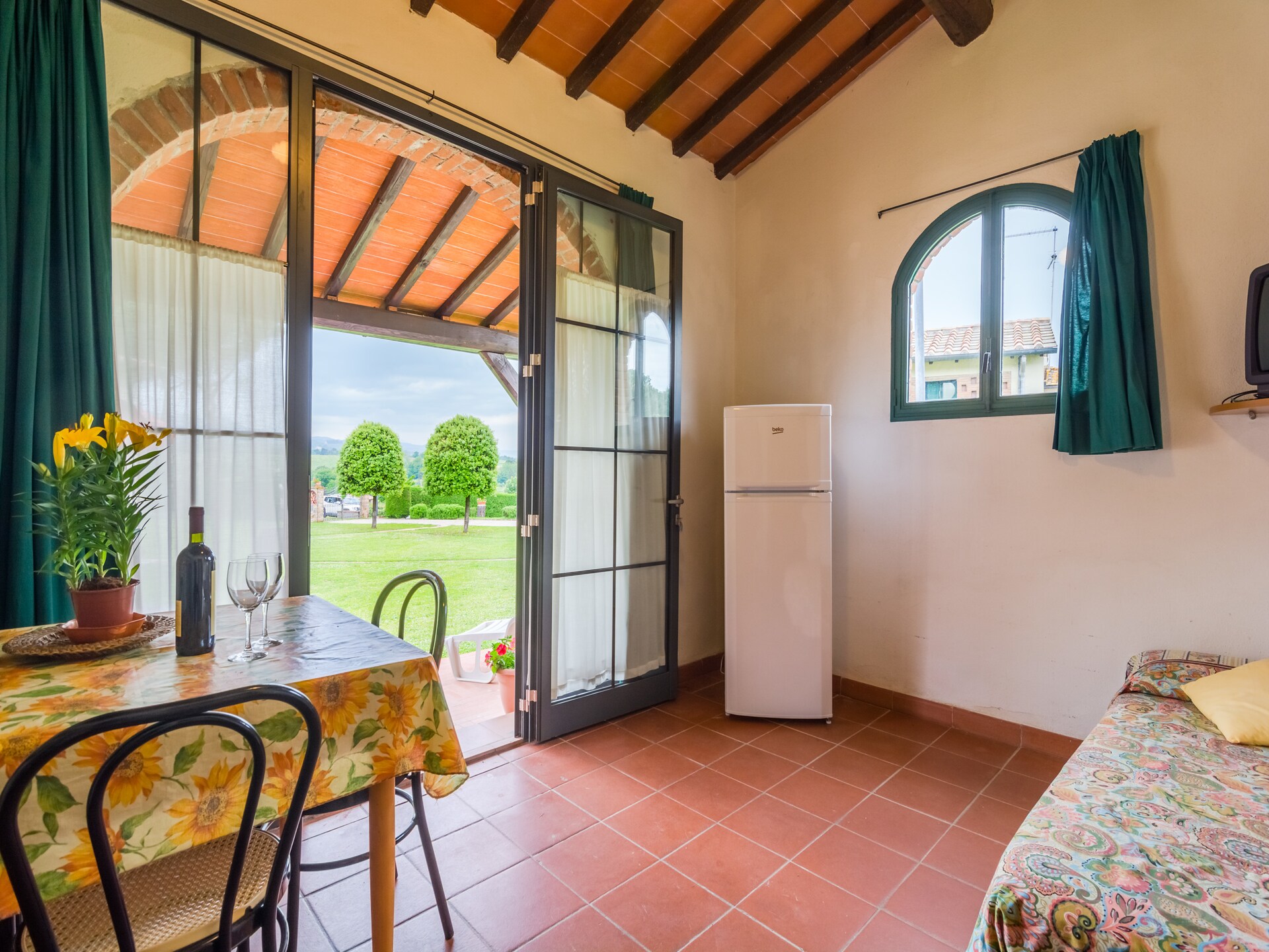 Knus Toscaans appartement met zwembad en tuin bij Bucine - foto 18