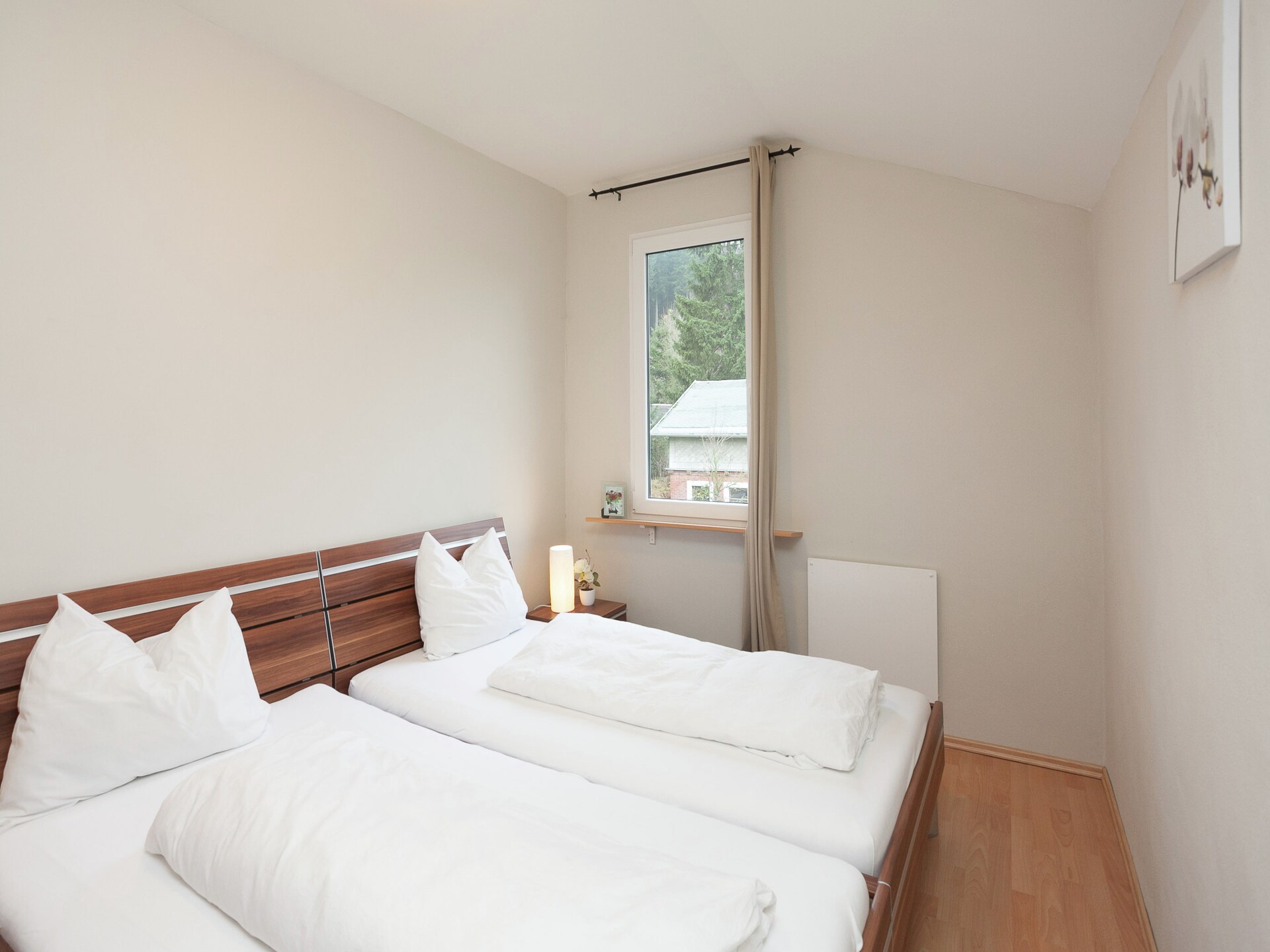 Ruim vakantiehuis voor 5 in het bosrijke Ertsgebergte met terras - foto 13