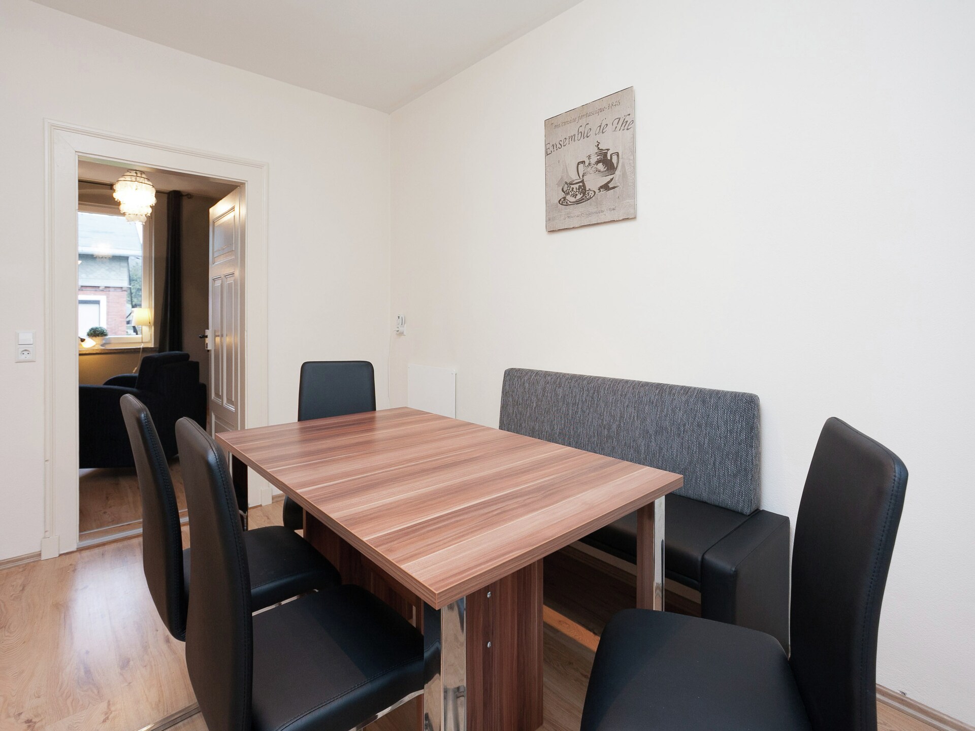 Ruim vakantiehuis voor 5 in het bosrijke Ertsgebergte met terras - foto 8