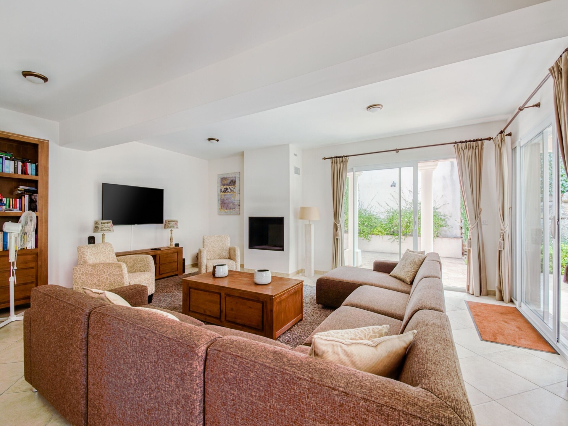 Architectenvilla voor 14 personen met privézwembad en uitzicht op het Massif des Maures - foto 11