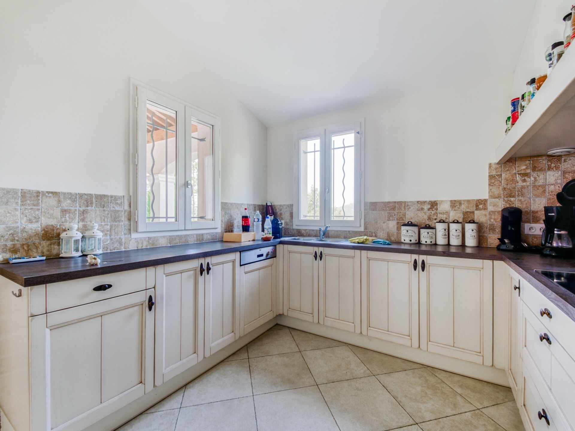 Architectenvilla voor 14 personen met privézwembad en uitzicht op het Massif des Maures - foto 4
