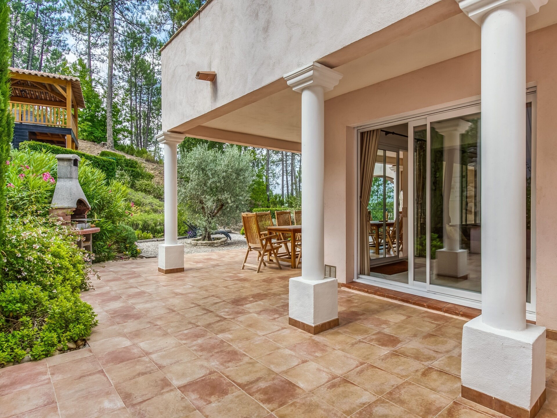 Architectenvilla voor 14 personen met privézwembad en uitzicht op het Massif des Maures - foto 32