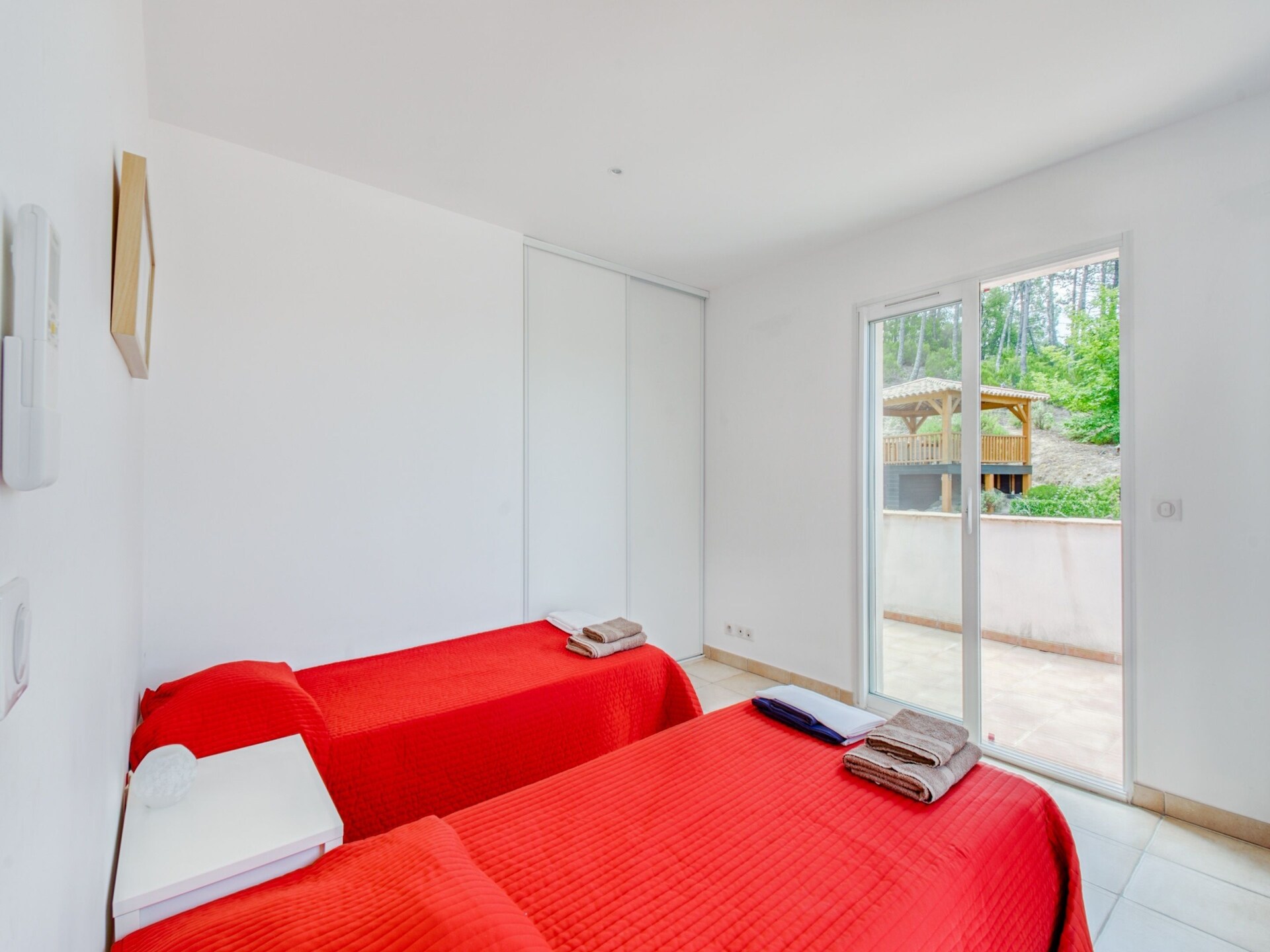 Architectenvilla voor 14 personen met privézwembad en uitzicht op het Massif des Maures - foto 18