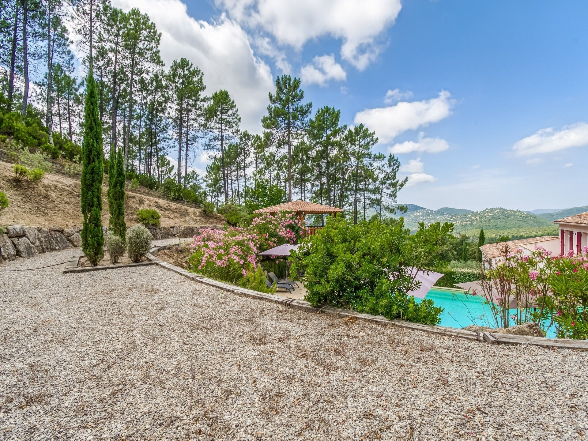 Architectenvilla voor 14 personen met privézwembad en uitzicht op het Massif des Maures - foto 39