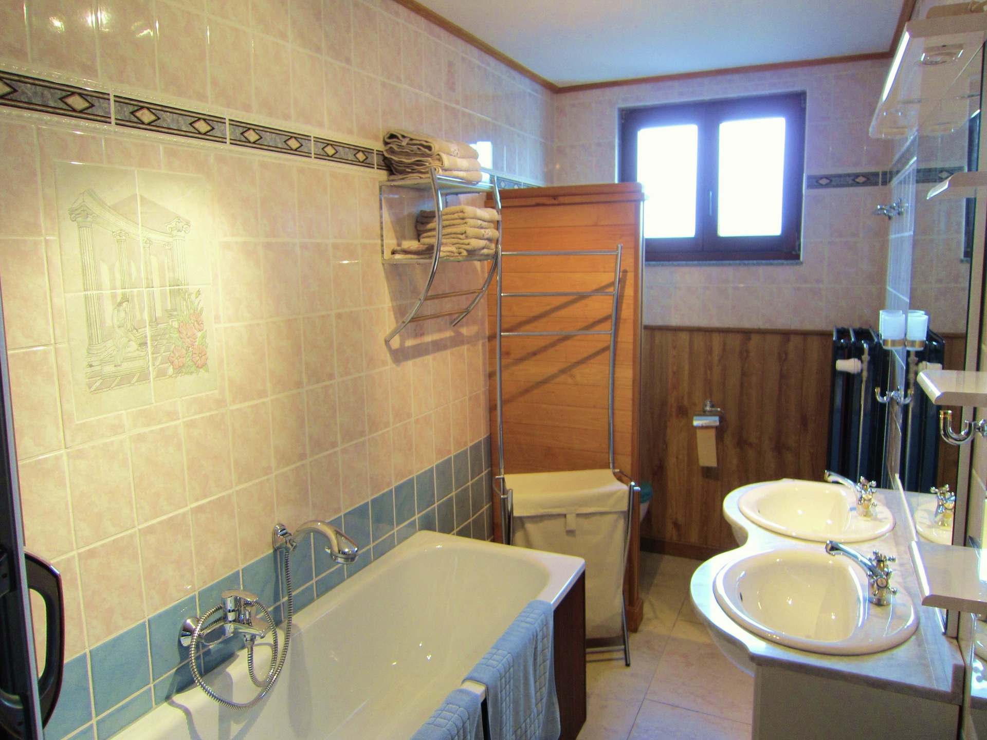 Centrum op 1 km: ruim 15-persoons vakantiehuis in Cul des Sarts - foto 24