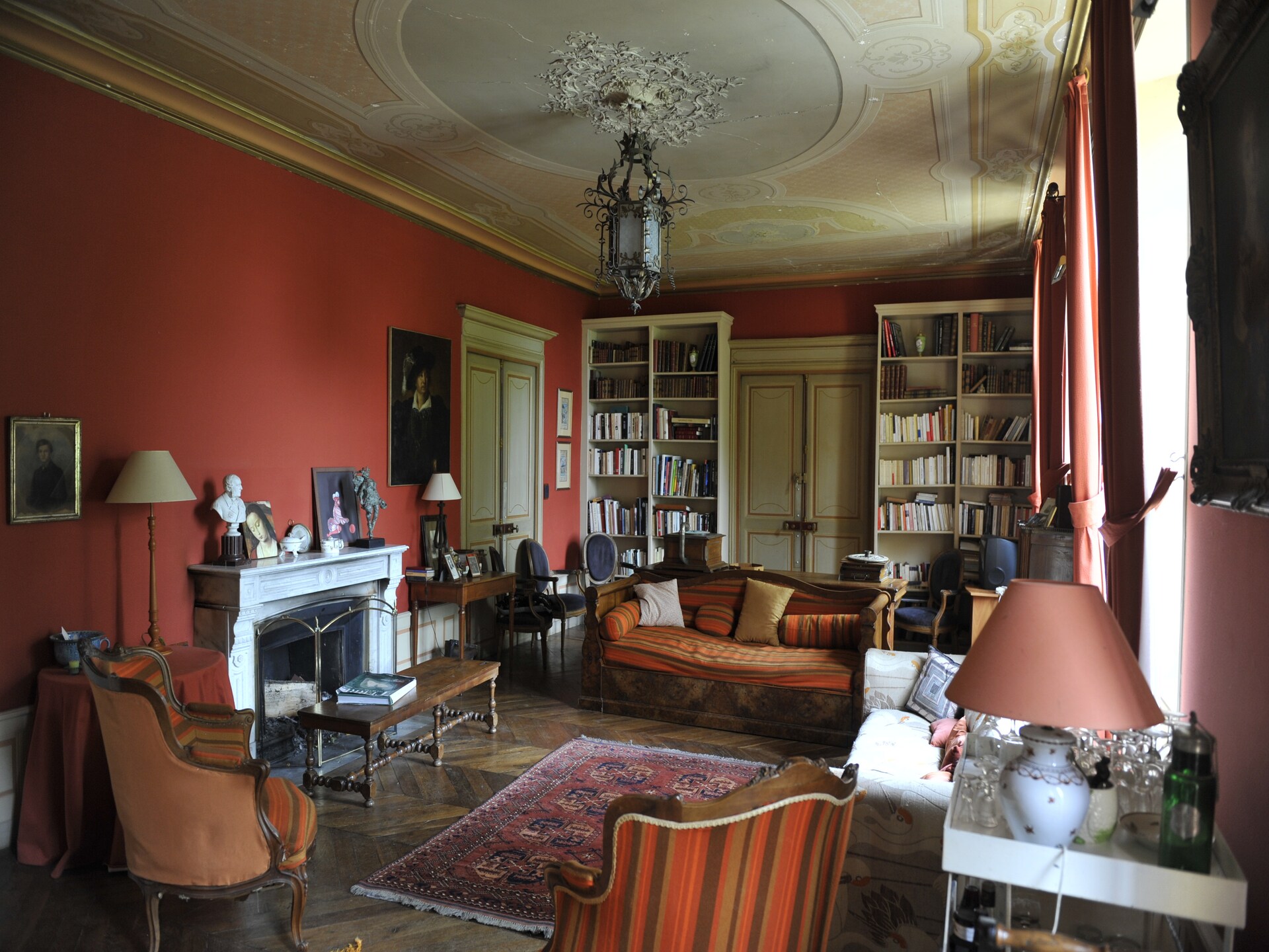 Authentiek landhuis met privézwembad in bosrijk park bij de Loire - foto 18