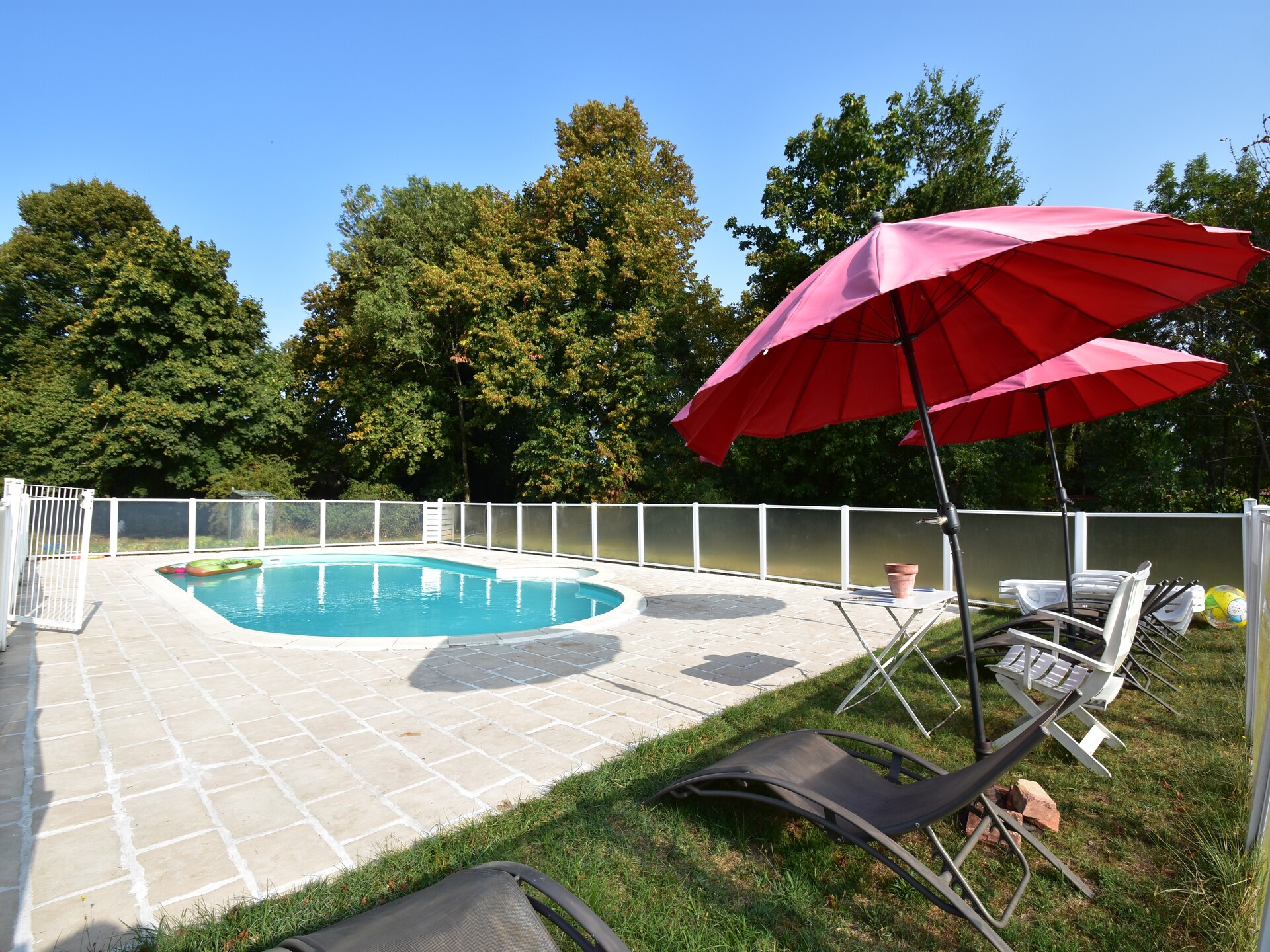 Authentiek landhuis met privézwembad in bosrijk park bij de Loire - foto 25