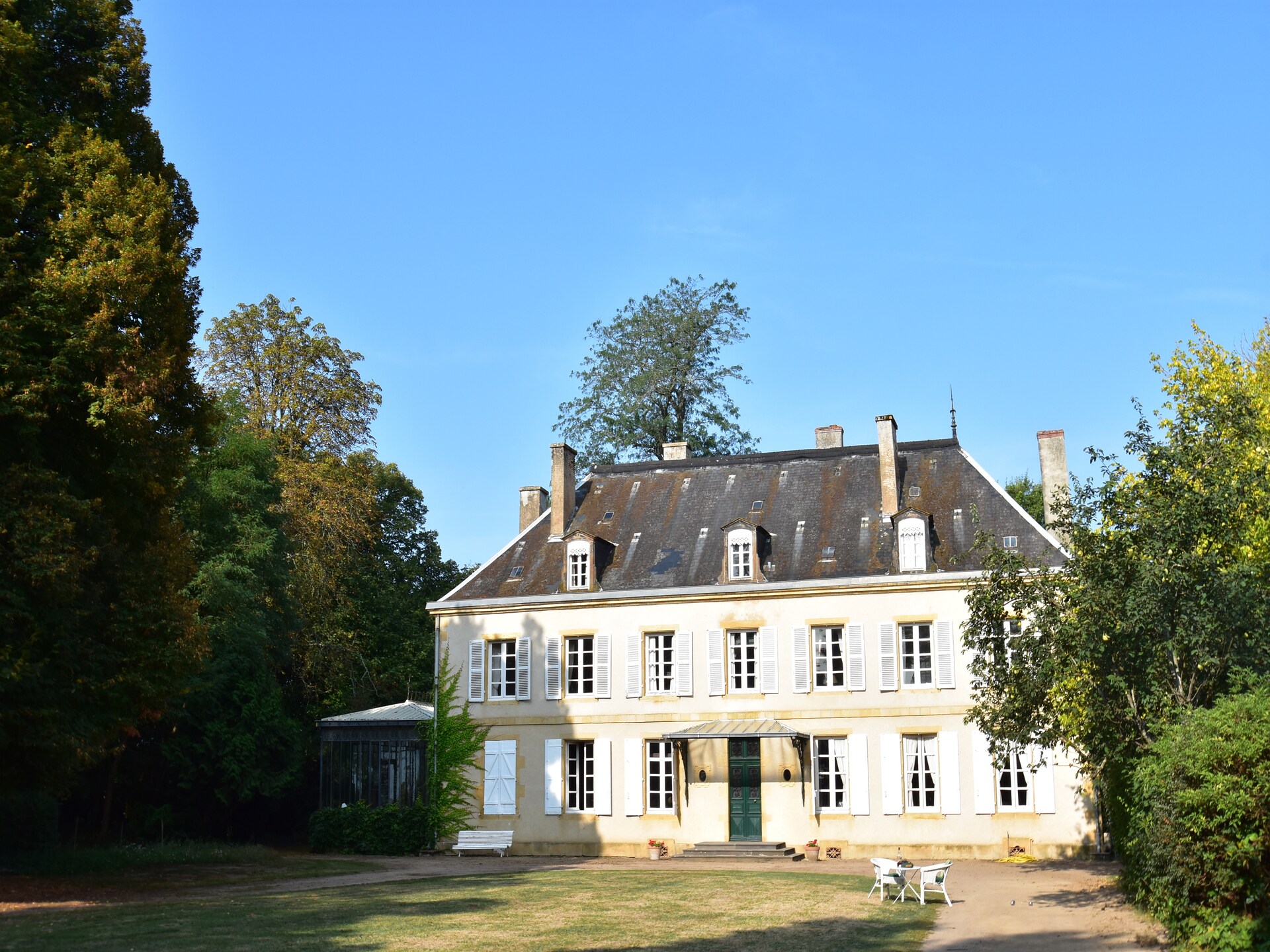 Authentiek landhuis met privézwembad in bosrijk park bij de Loire - foto 8