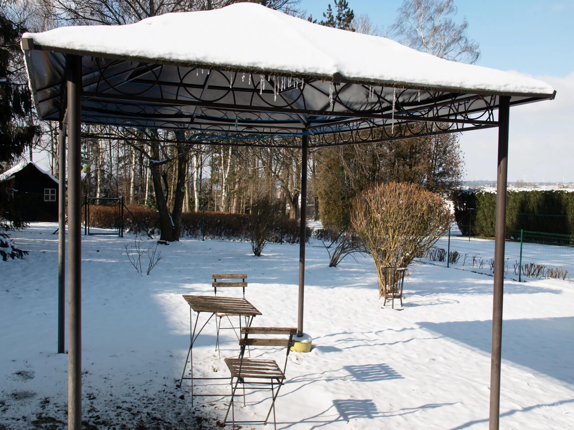 4-persoons vakantiehuis in centrum Froidchapelle met tuin - foto 13
