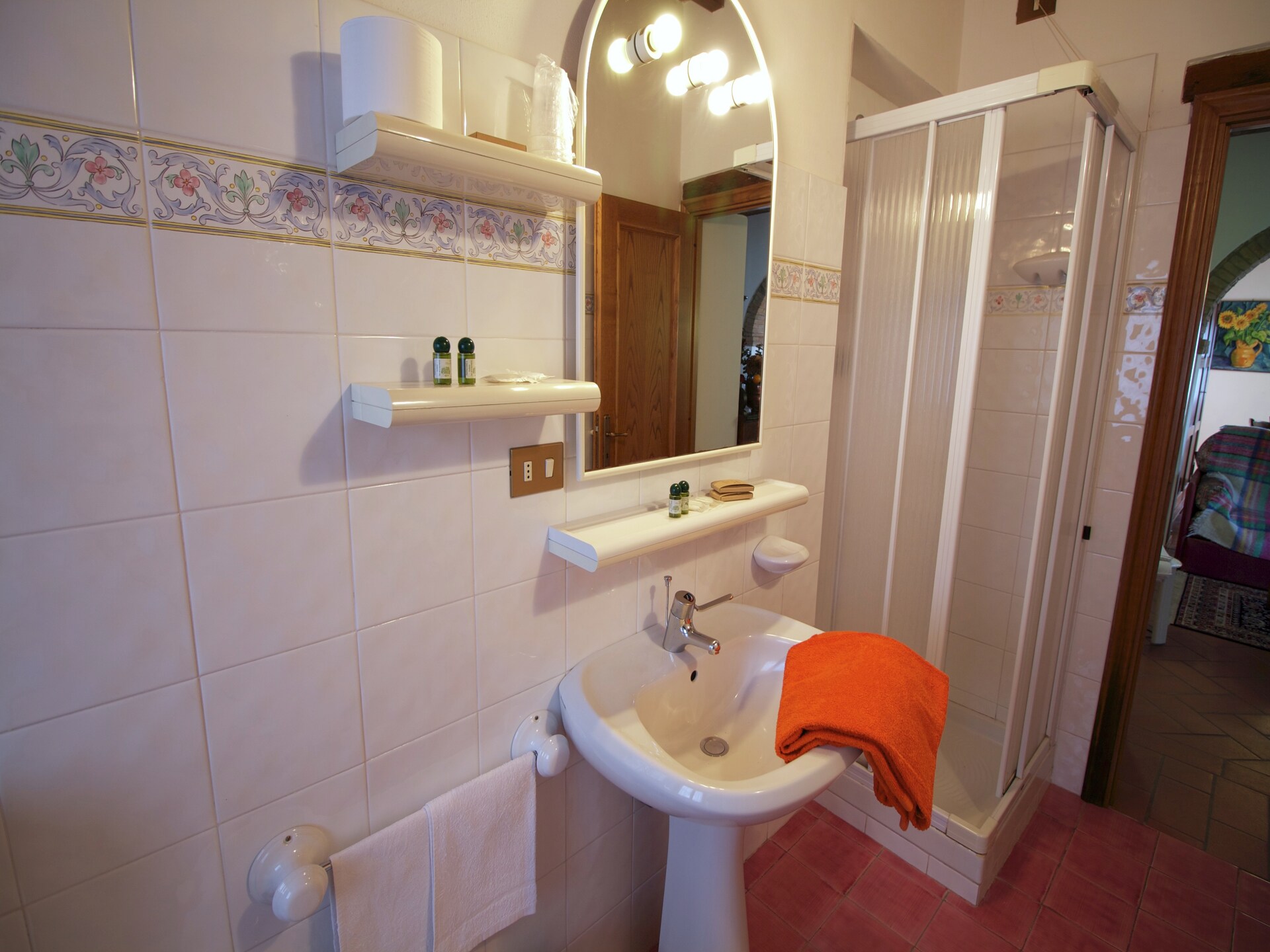 Landelijk appartement L'Olivo bij Poppi met zwembad en bubbelbad - foto 22