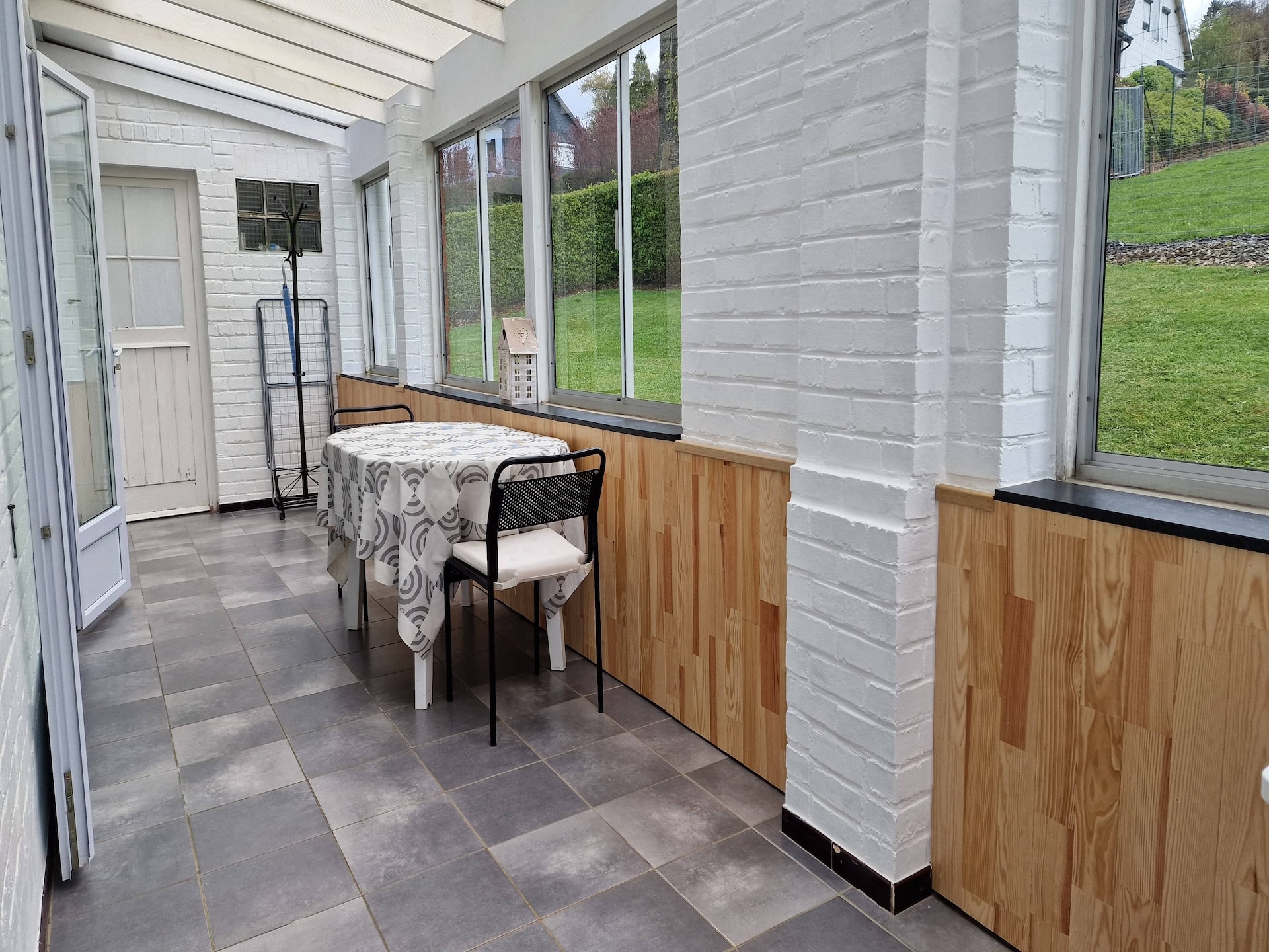 In het centrum van Vencimont: Gezellig vakantiehuis met uitzicht - foto 17