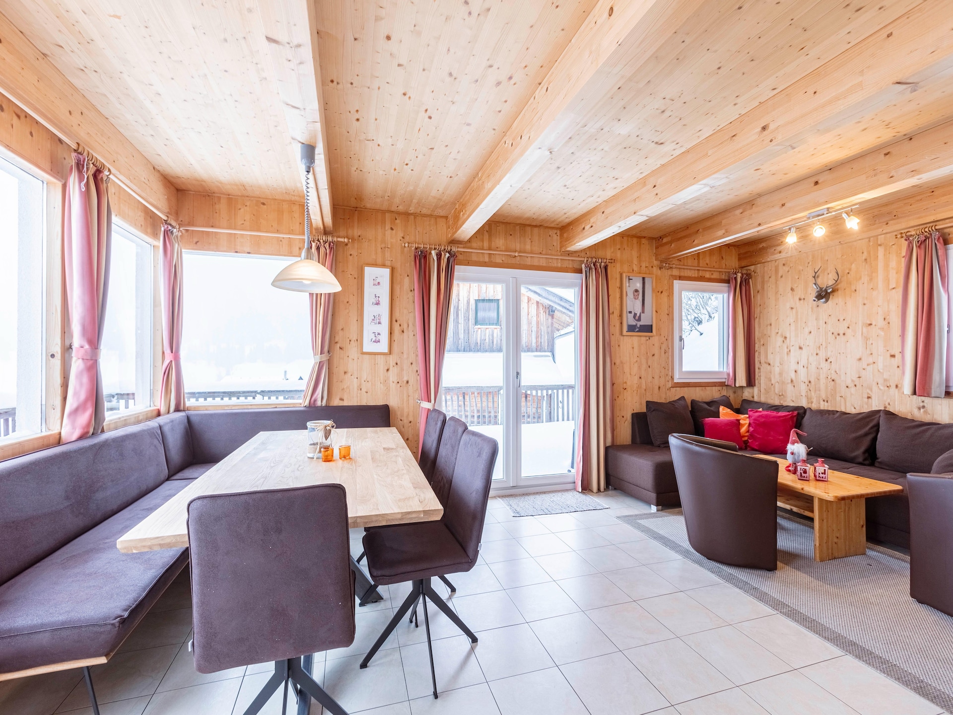 Ruim chalet voor 8 personen in Annaberg-Lungötz - foto 4