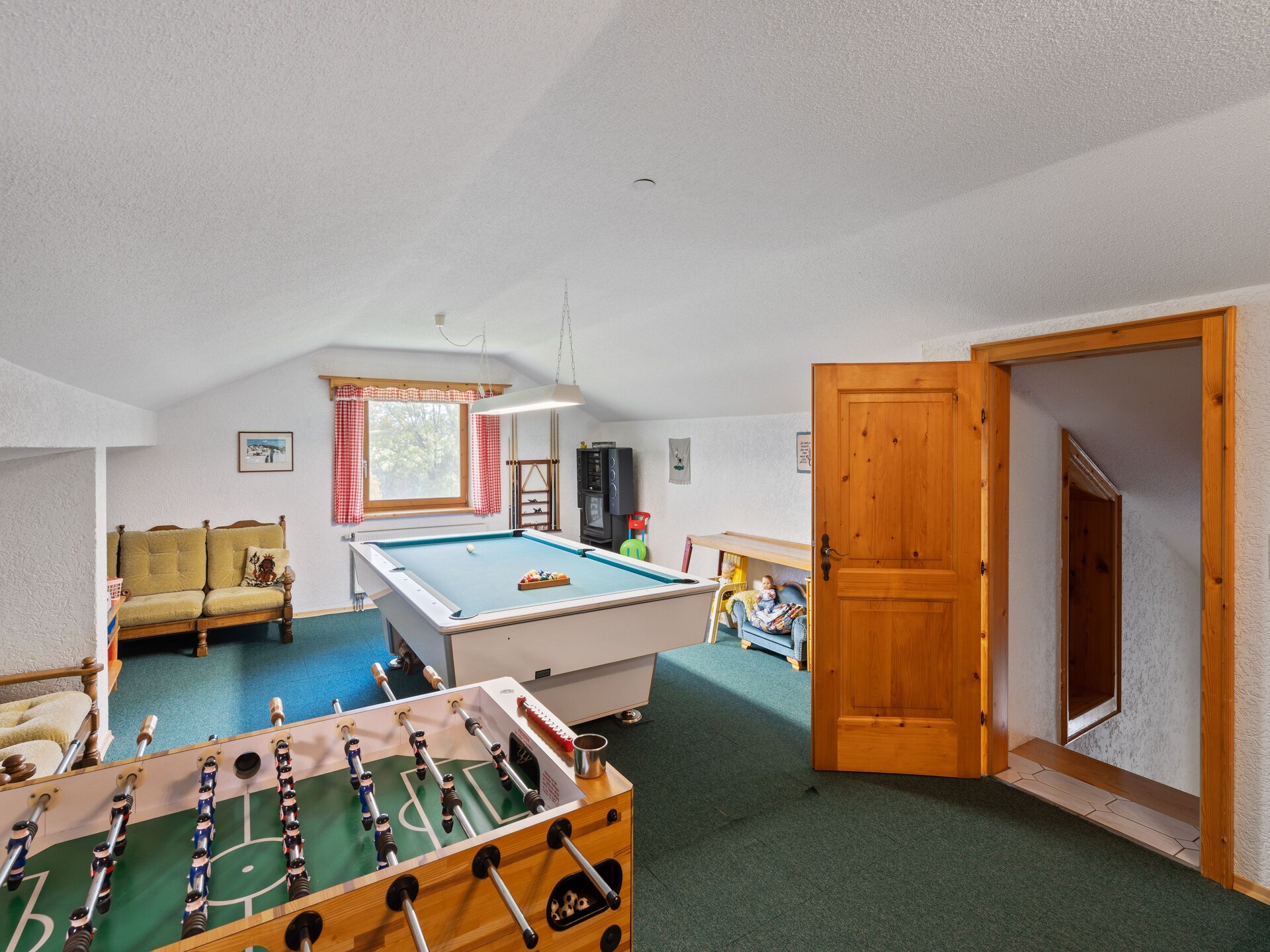 Ruim appartement in Sonnen vlakbij skilift, met tuin en boszicht - foto 24