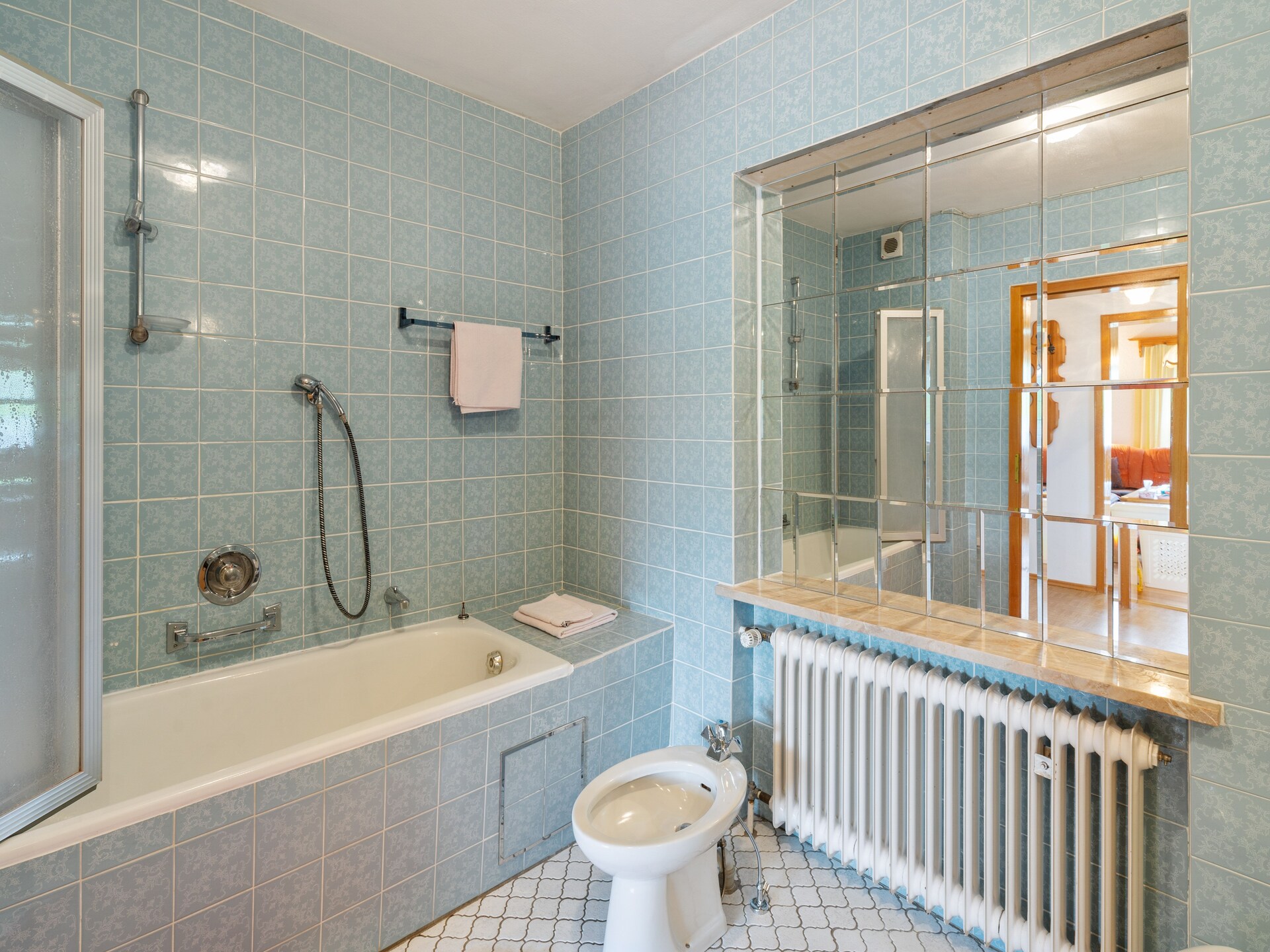 Ruim appartement in Sonnen vlakbij skilift, met tuin en boszicht - foto 21