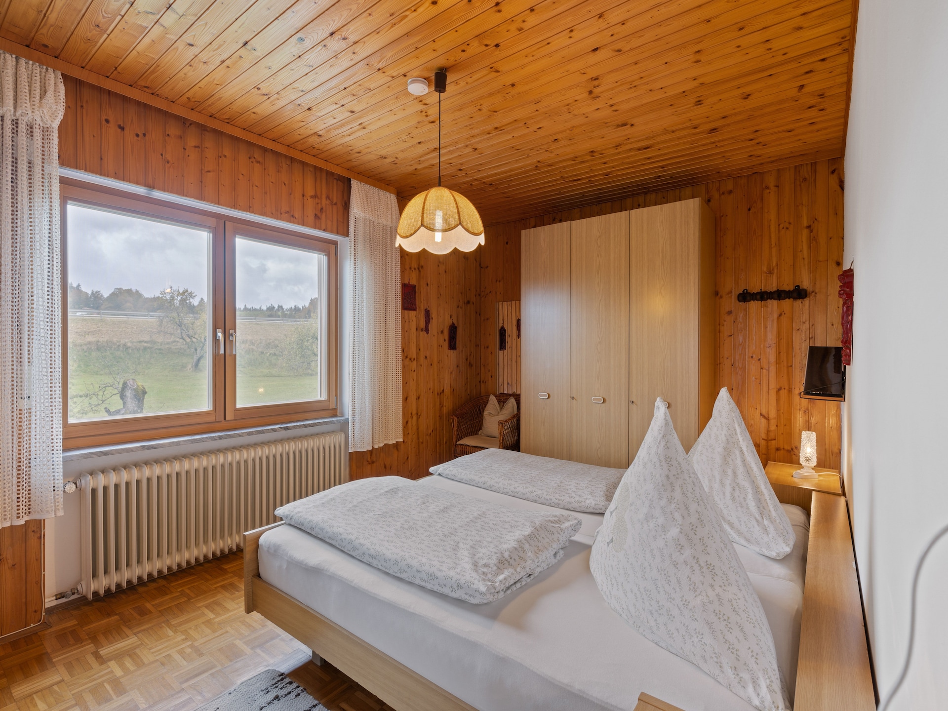 Ruim appartement in Sonnen vlakbij skilift, met tuin en boszicht - foto 18