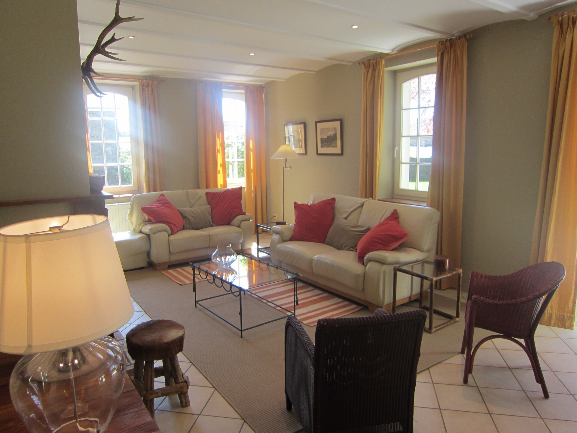 12-persoons landhuis met haard en tuin in Offagne - foto 9