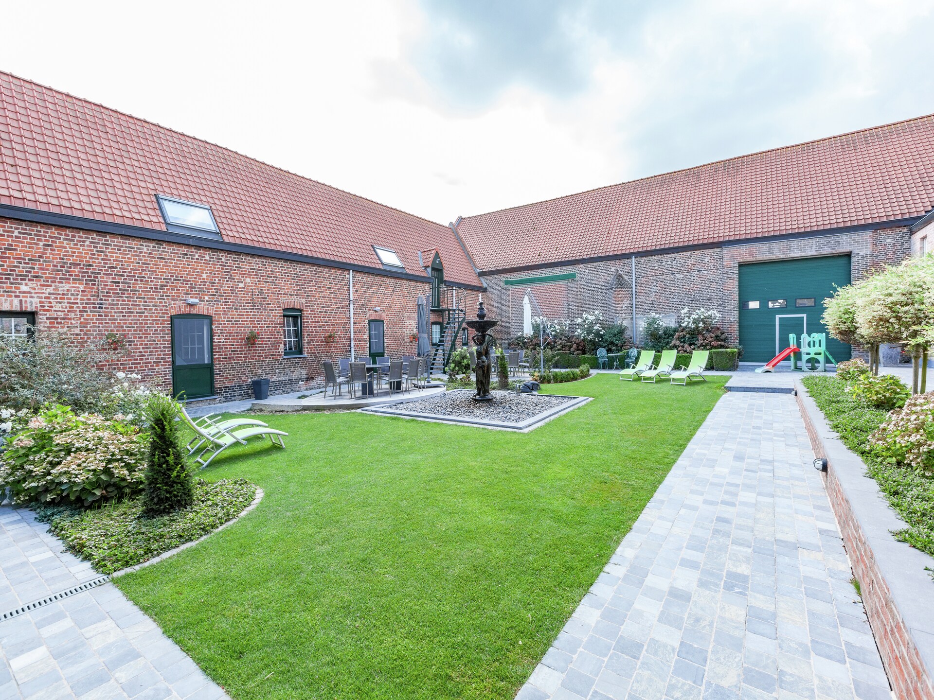 Knus 4-persoons vakantiehuis met tafelvoetbal in Le Bizet - foto 18