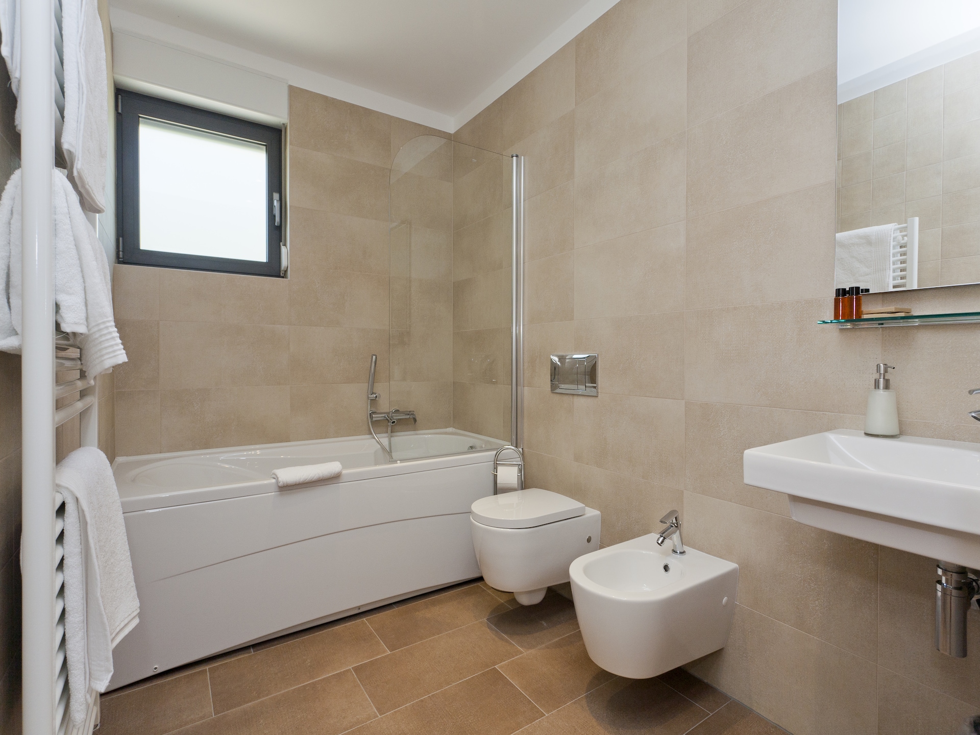 Villa Amaris: Elegante villa met privézwembad op 400m van zee in Novigrad - foto 17
