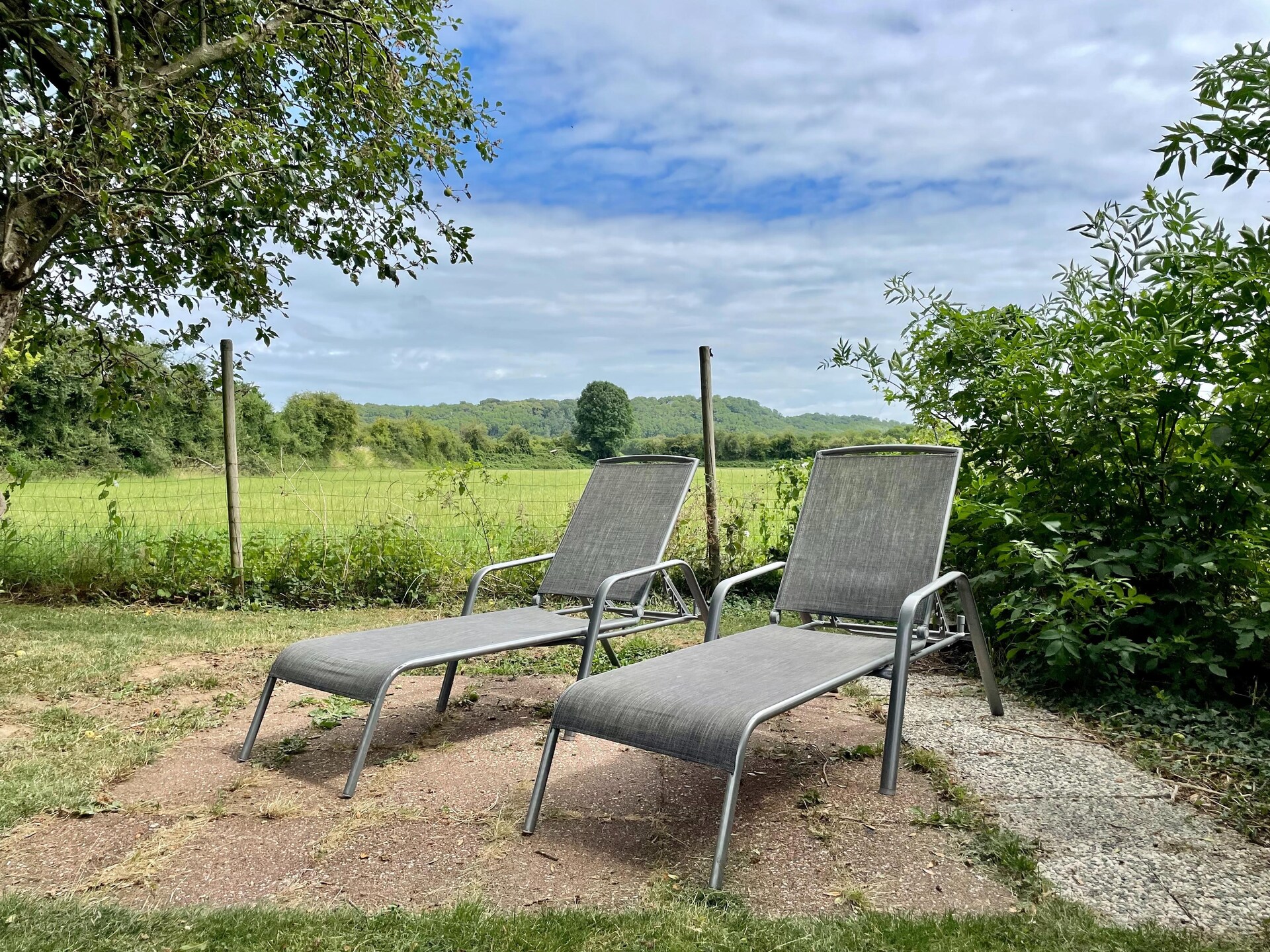 Romantisch vakantiehuis in bosrijke omgeving met uitzicht op de Eltenberg - foto 19