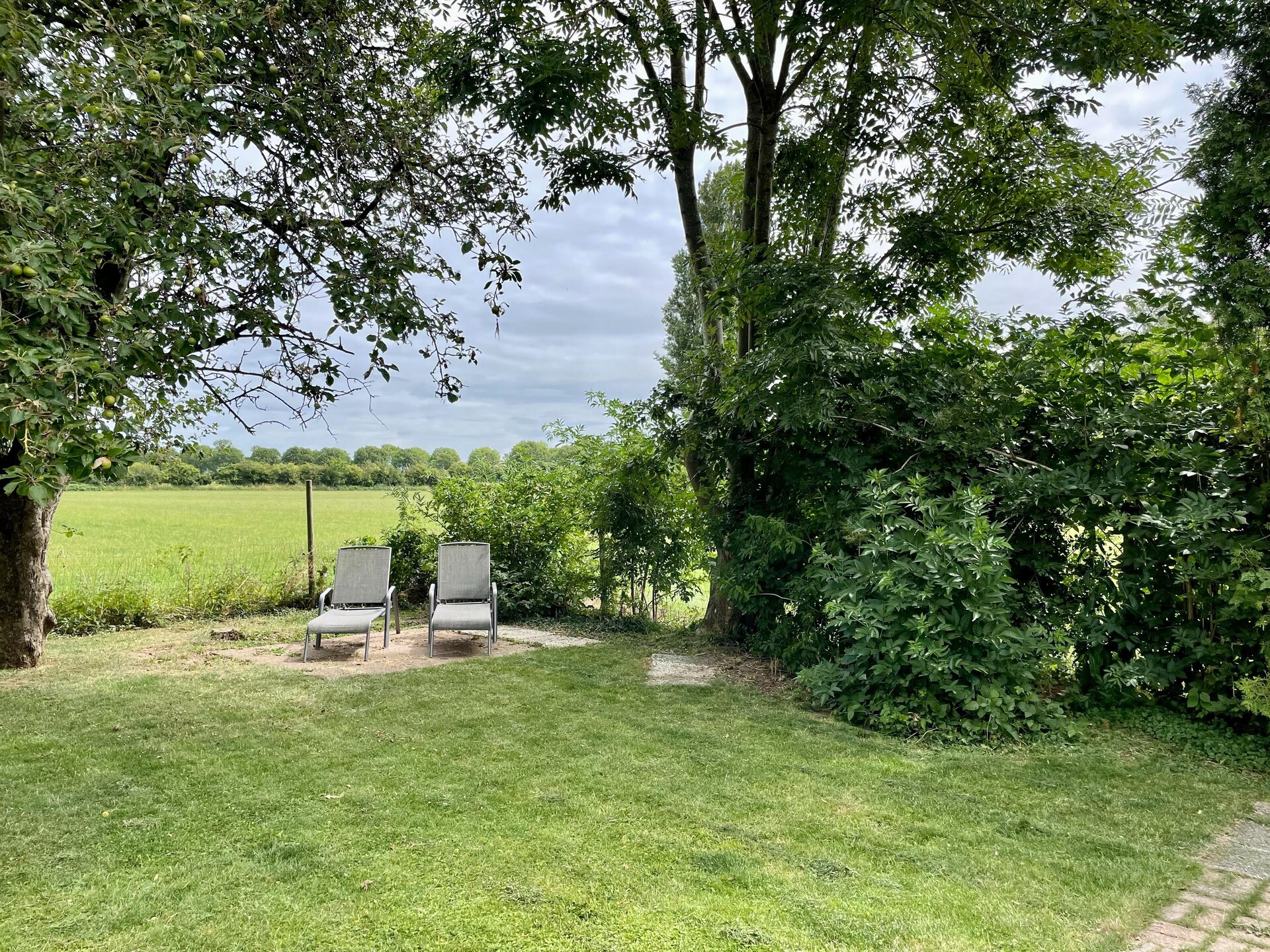 Romantisch vakantiehuis in bosrijke omgeving met uitzicht op de Eltenberg - foto 20