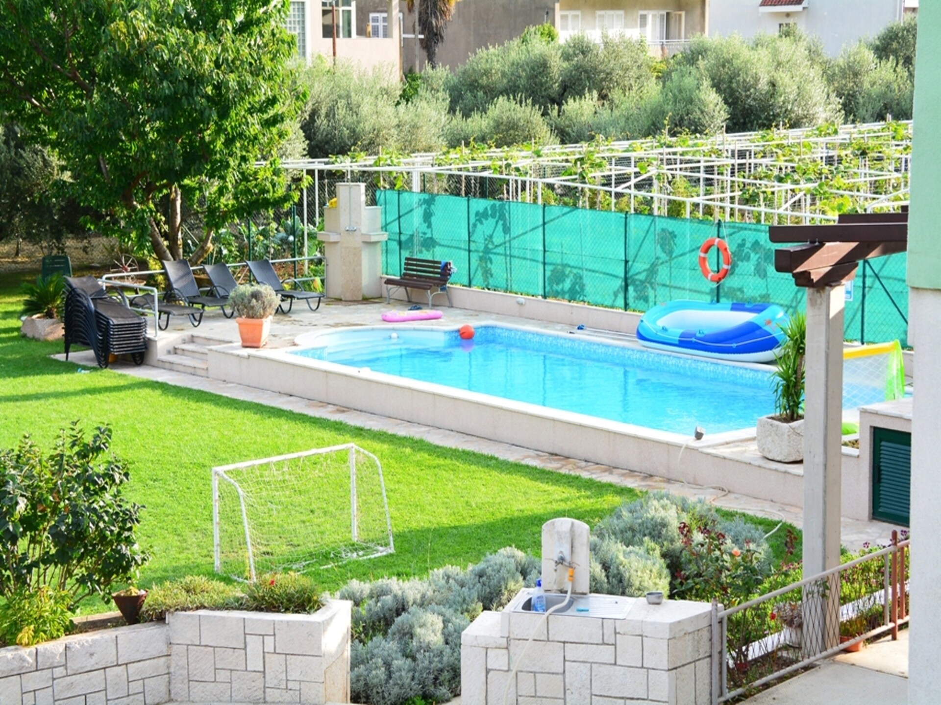 Ruim vakantiehuis voor 22 personen bij de meren van Baćina, Dalmatië - foto 20
