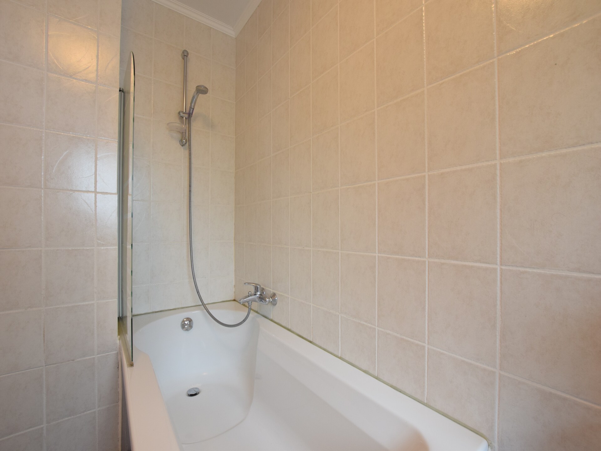 18-persoons landhuis met sauna en bubbelbad in Vaux-Sur-Sure - foto 31